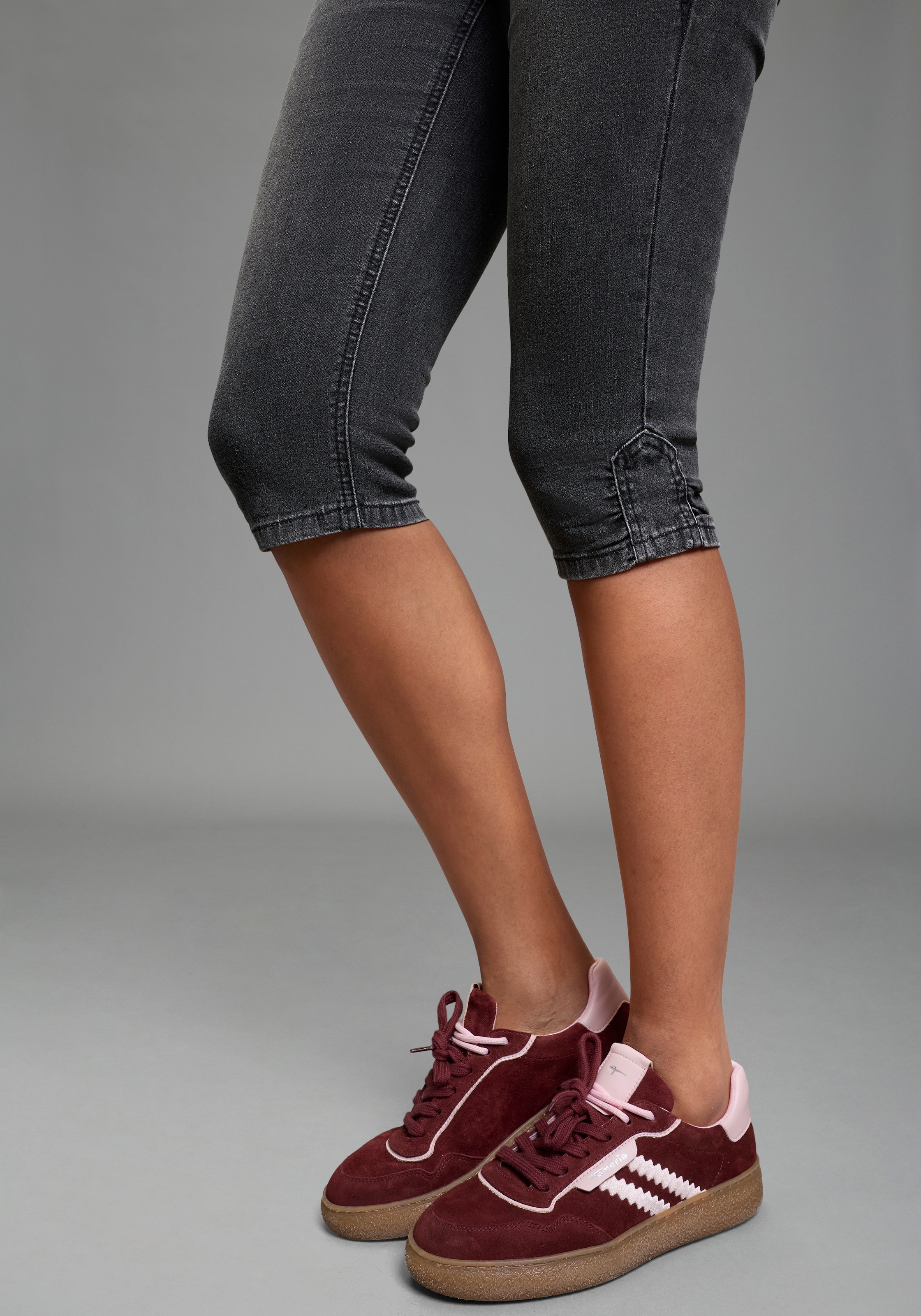 Arizona Caprijeans Skinny Fit, 3/4-Länge, mit Eingrifftaschen und Gesäßtaschen