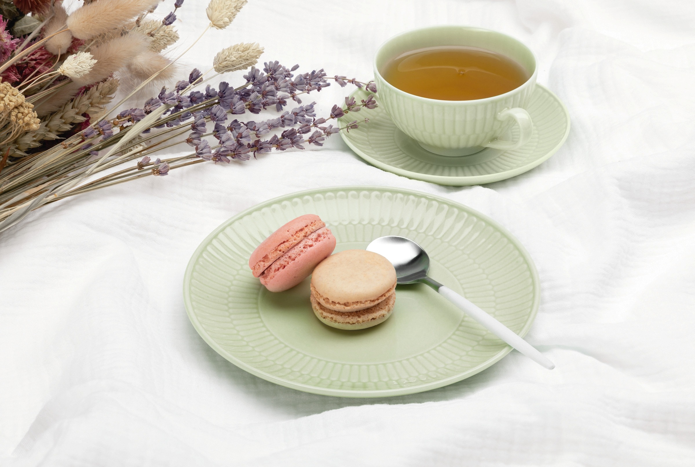 Seltmann Weiden Geschirr-Set »Teeservice 18-teilig klein Amina seladon«, (Set, 18 tlg., Set), Teller, Tassen, grün, Amina