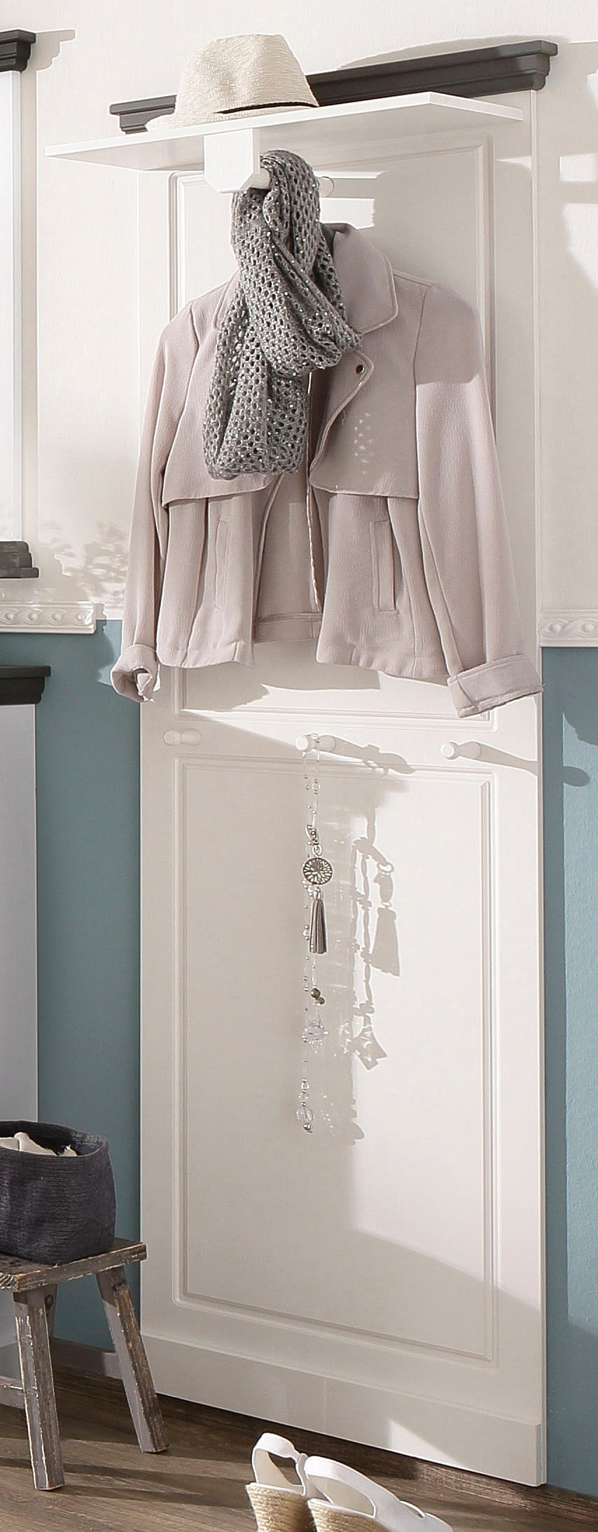 Home affaire Garderobenpaneel »Basilico«, aus massiver Kiefer, FSC®, Breite 60 cm, mit Kleiderstange, Holzhaken