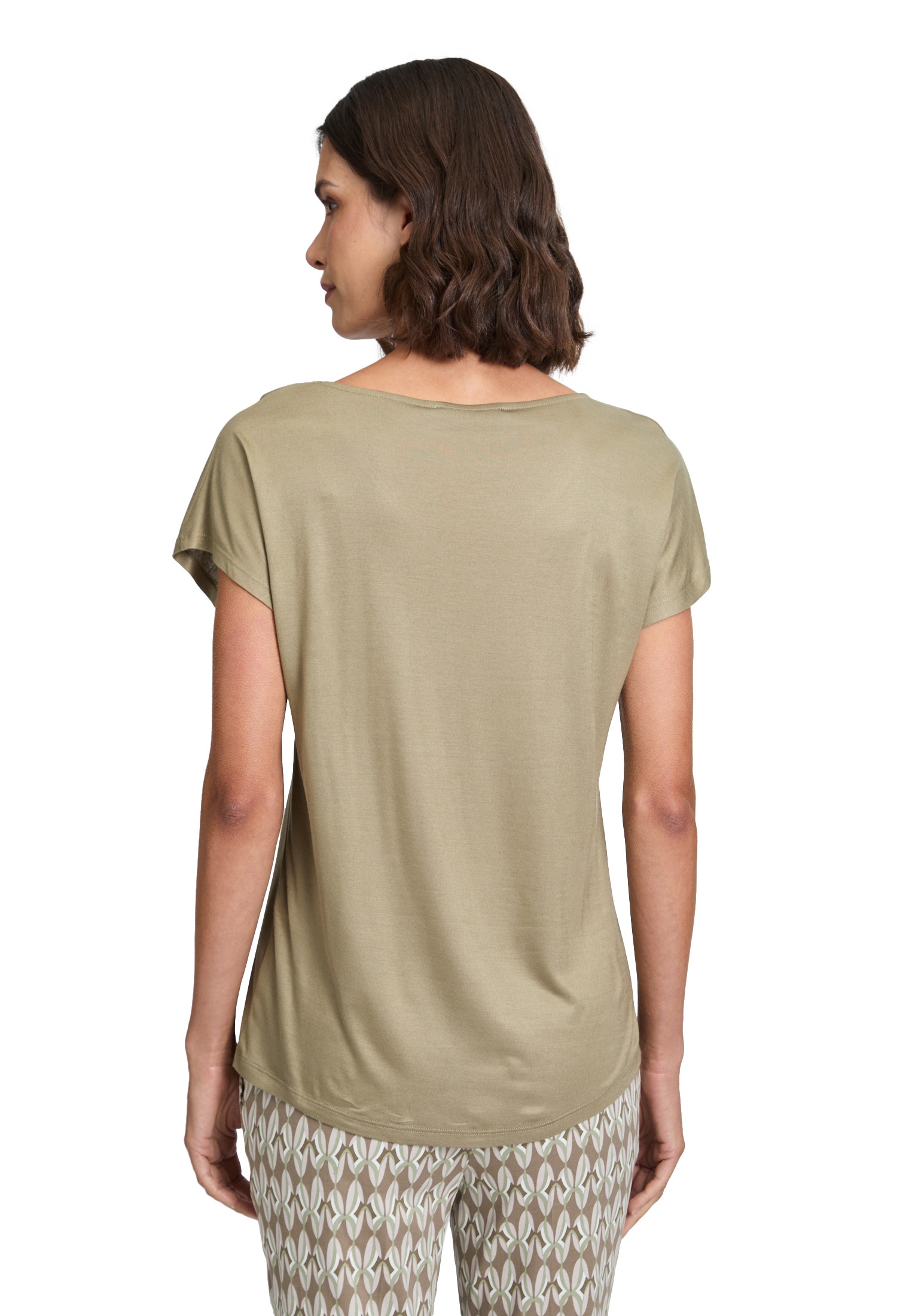 Betty Barclay Kurzarmshirt »Betty Barclay Basic Shirt mit V-Ausschnitt«, (1 tlg.), Material