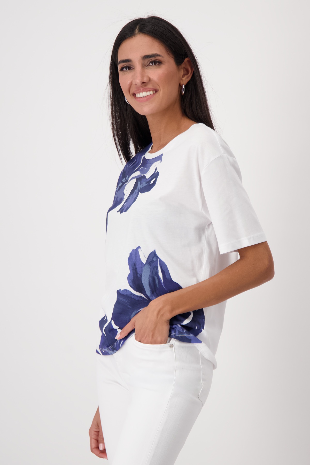 Monari T-Shirt "Shirt Blumen plaziert", Mit Rundhalsausschnitt günstig online kaufen