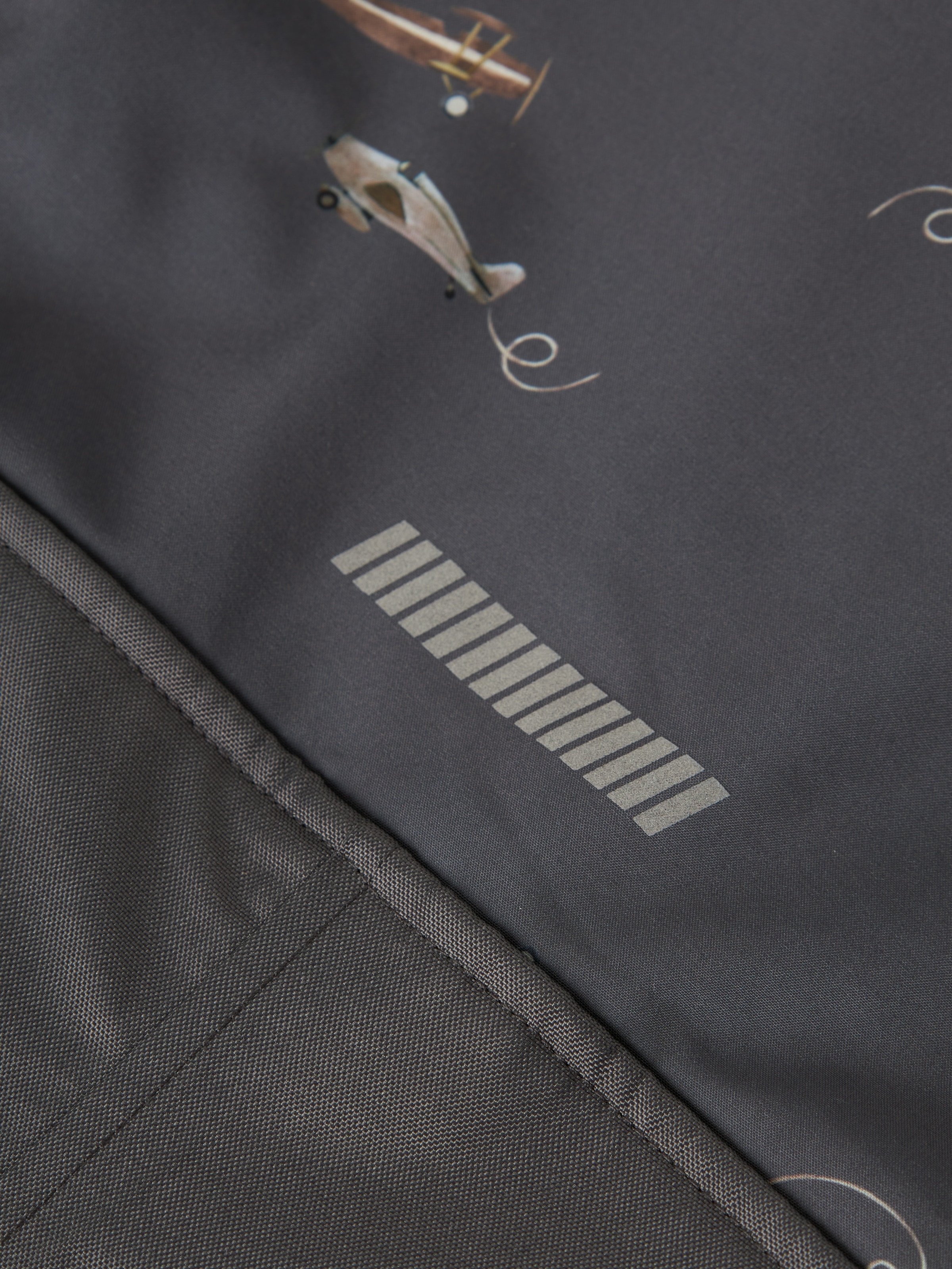 Name It Overall »NMMALFA08 SOFTSHELL SUIT AOP 1FO NOOS«, mit dekorativen und reflektierenden Details