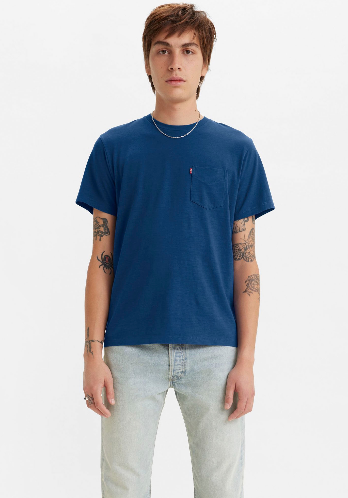 Levis T-Shirt "CLASSIC POCKET TEE" mit aufgesetzter Brusttasche günstig online kaufen