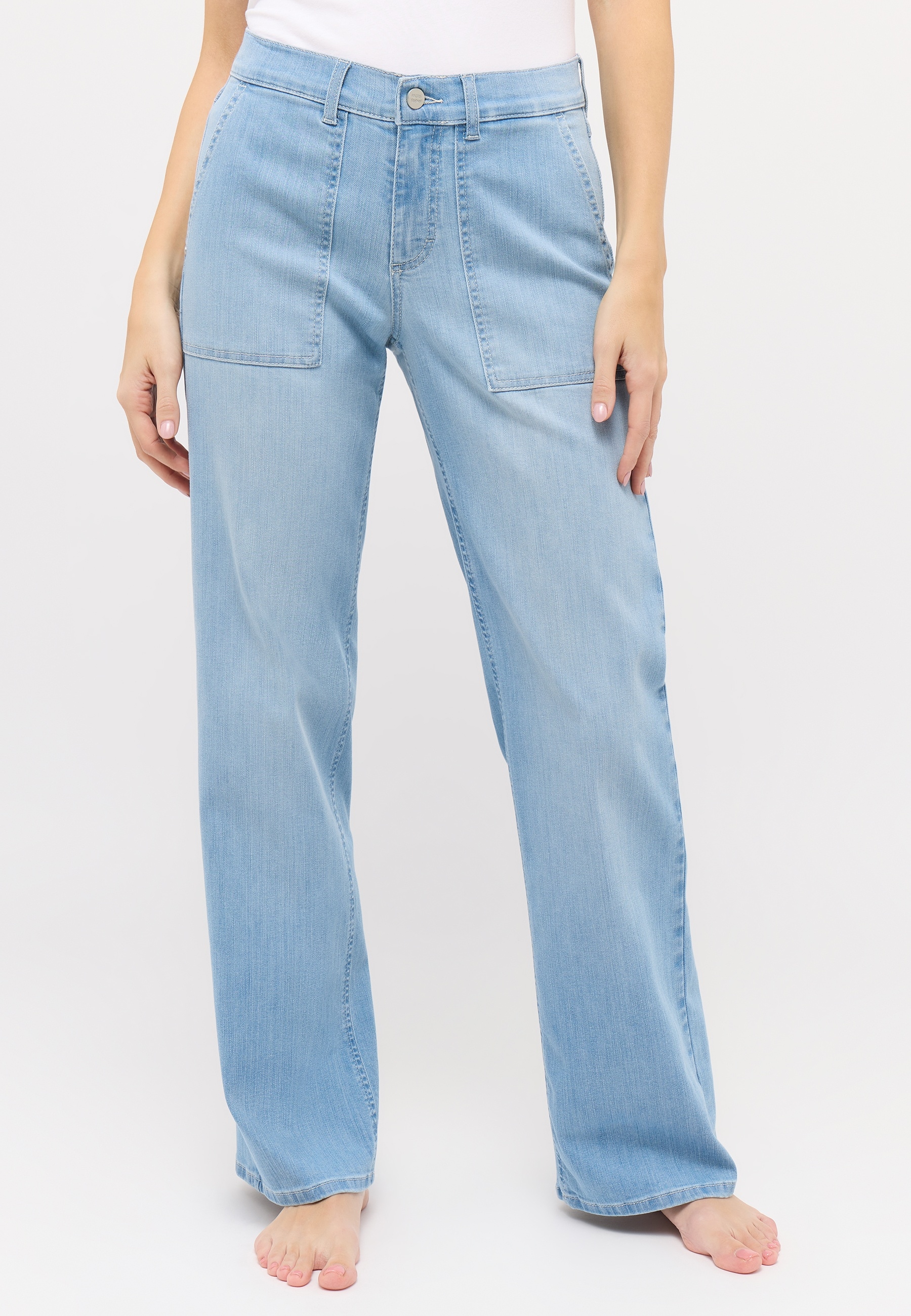 ANGELS Relax-fit-Jeans »LIZ WORKER« mit großen Vordertaschen und Fade-Out Effekten