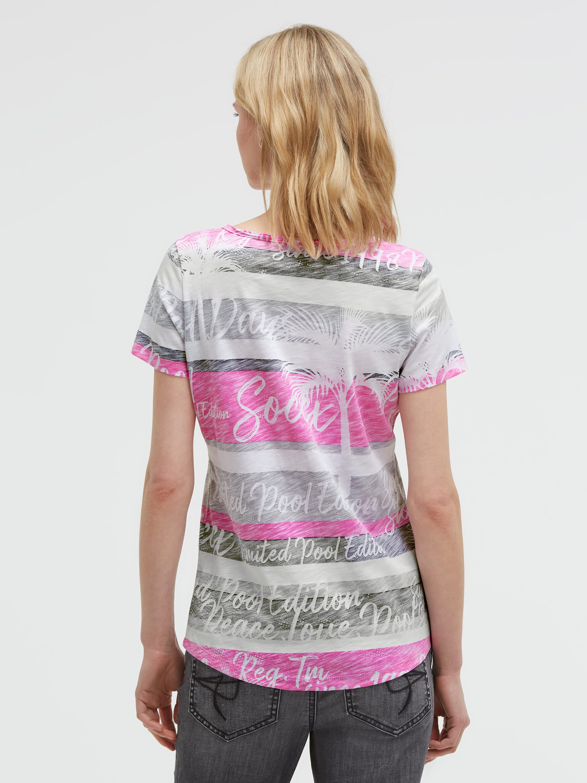 SOCCX V-Shirt mit All Over-Print