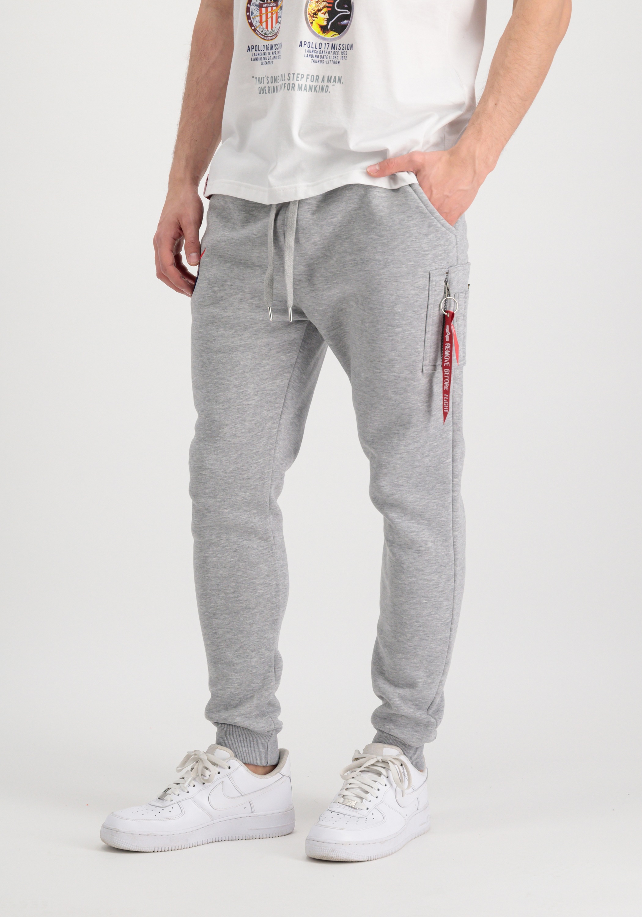 Alpha Industries "NASA Cargo Sweat Jogger"