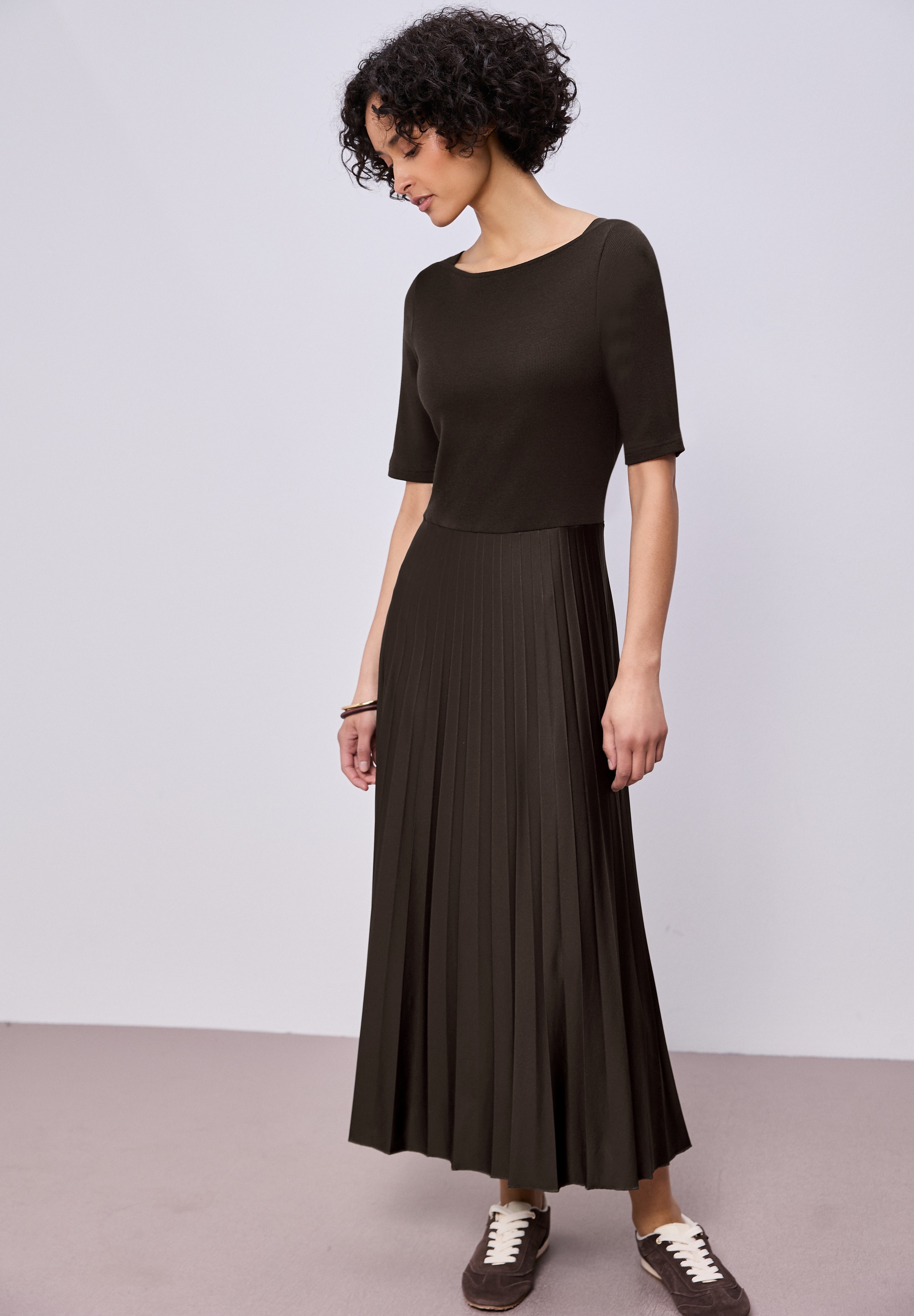 STREET ONE Midikleid Ohne Taschen mit plissiertem Rockteil günstig online kaufen