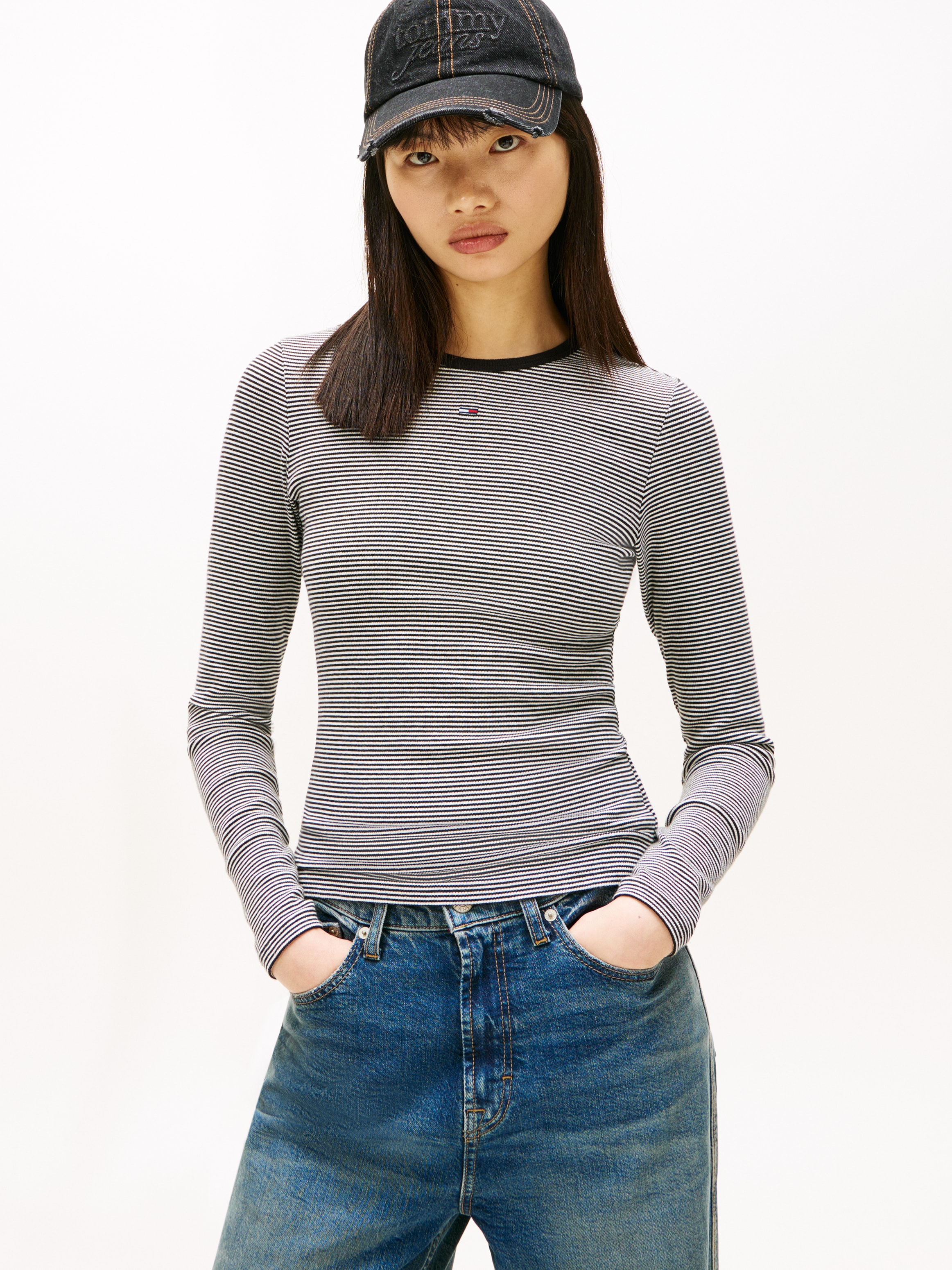 Tommy Jeans Langarmshirt "TJW SLIM ESSENTIAL RIB LS" günstig online kaufen