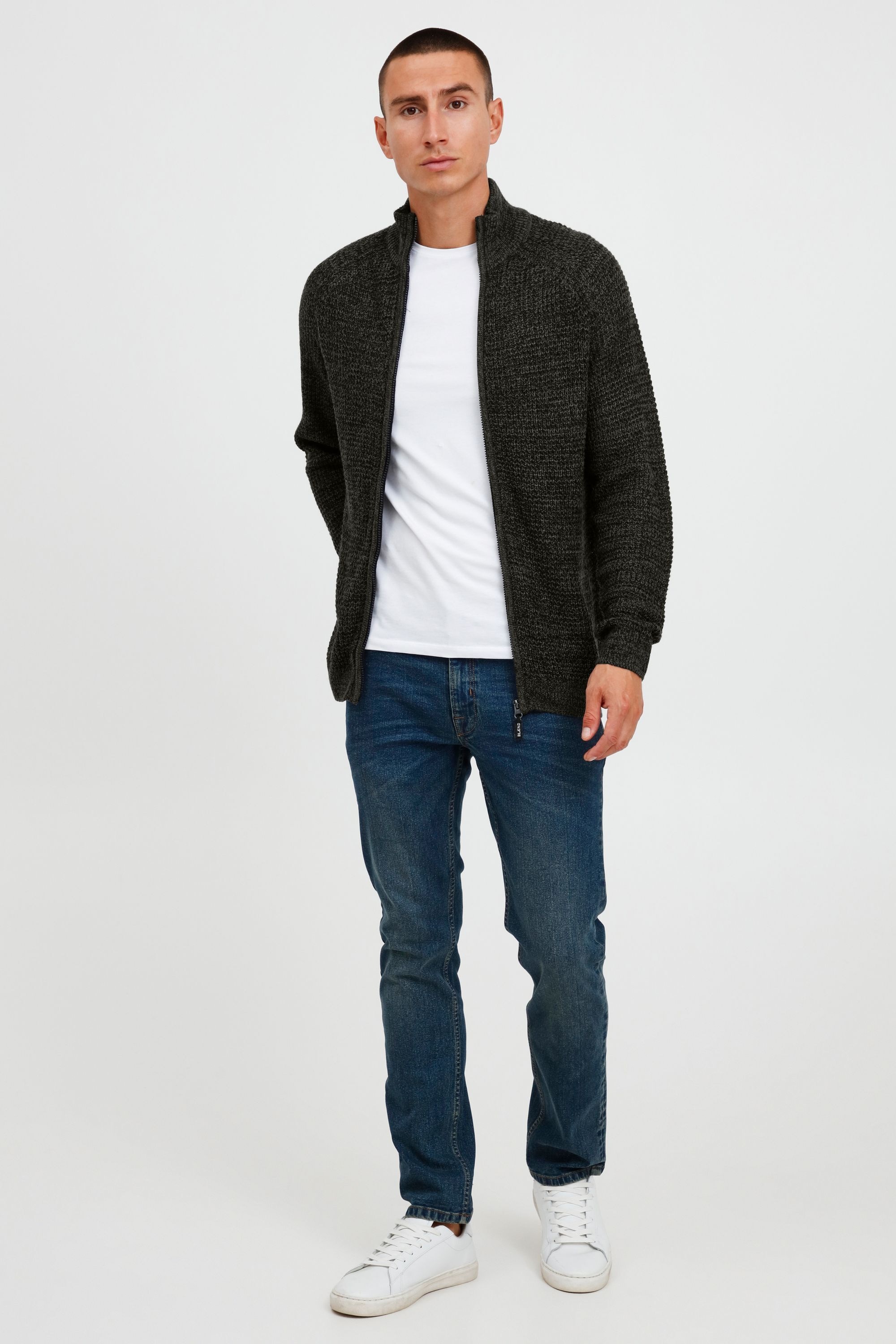 Strickjacke BLEND "BHCarmelo", Herren, Gr. M, schwarz, Grobstrick, 100% Polyacryl, meliert, regular fit normal, ohne Ausschnitt, Raglanärmel Rippbündchen, Strickjacken Strickjacke, Strickjacke mit Stehkragen 5