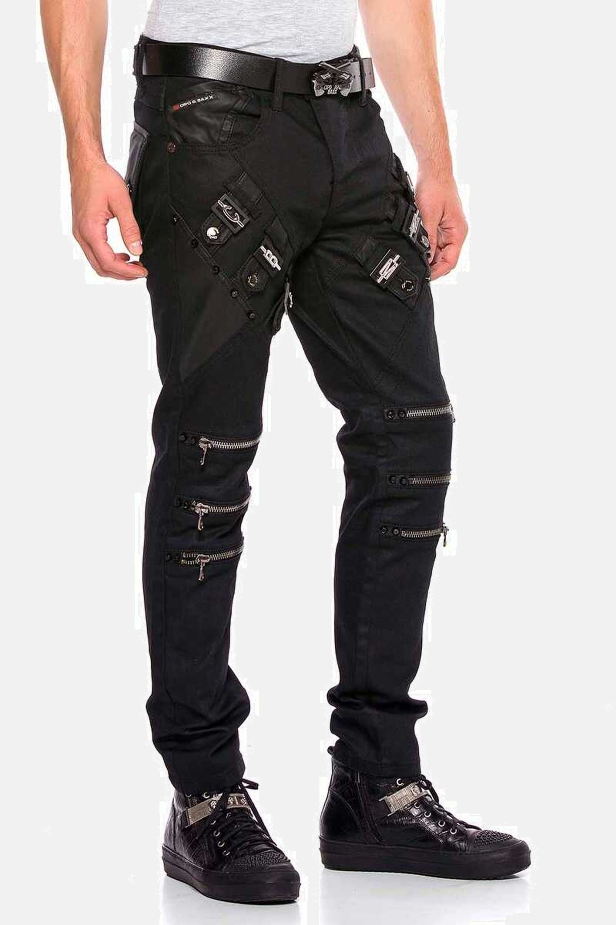 Cipo & Baxx Straight-Jeans "Jeans", mit coolen Reißverschlussapplikationen, CD567