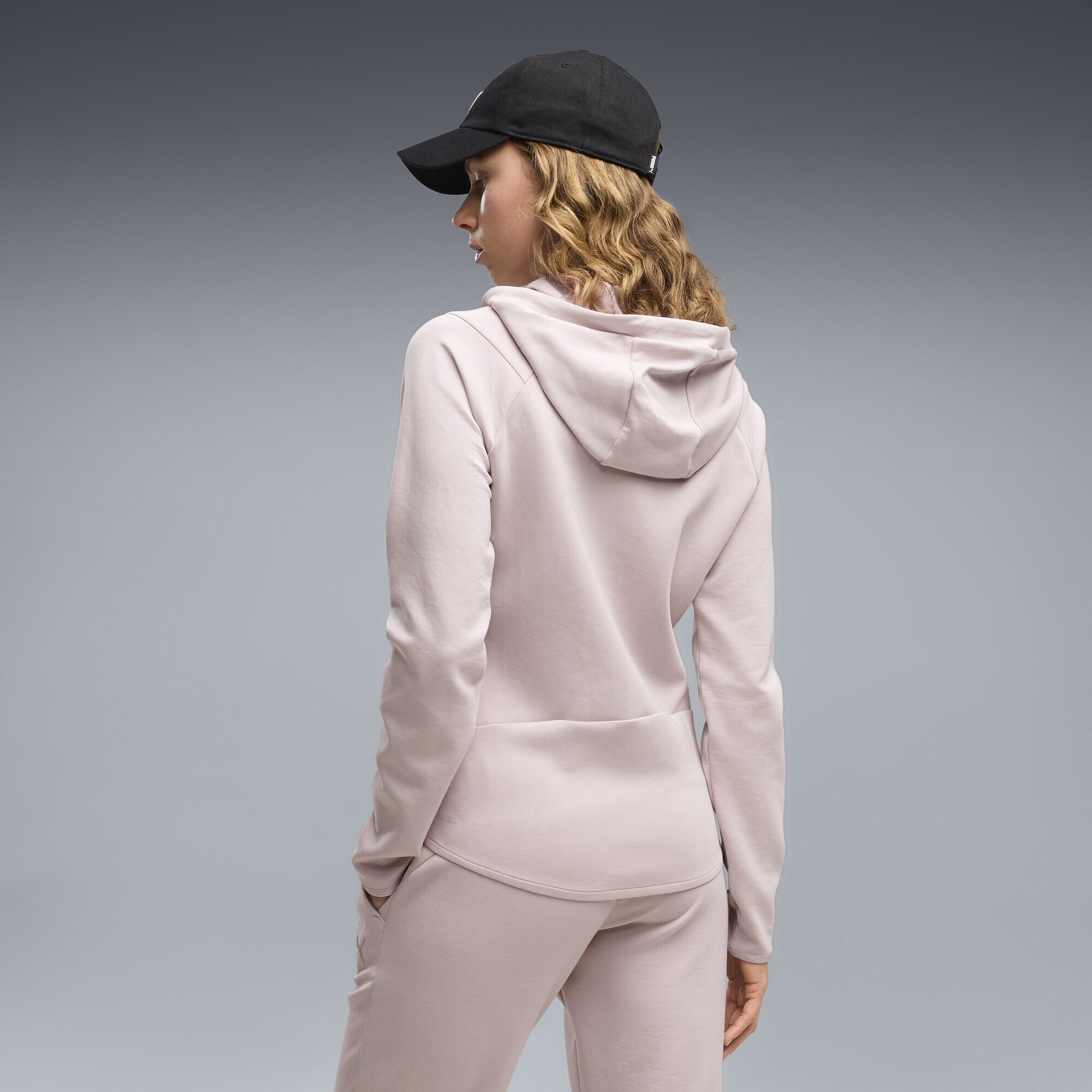 PUMA Trainingsjacke »PUMATECH SENSE Full-Zip Jacke Damen«