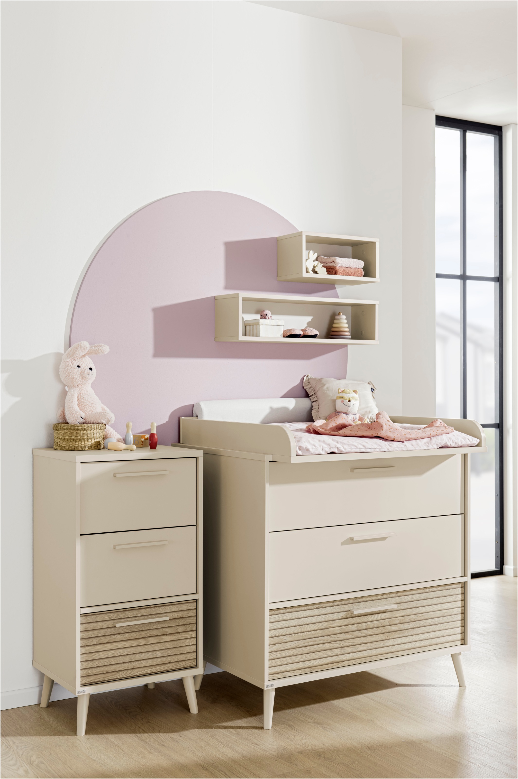 PAIDI Highboard "EEFJE, Regal in modernem Design, Cashmere-Beige mit Groovy günstig online kaufen