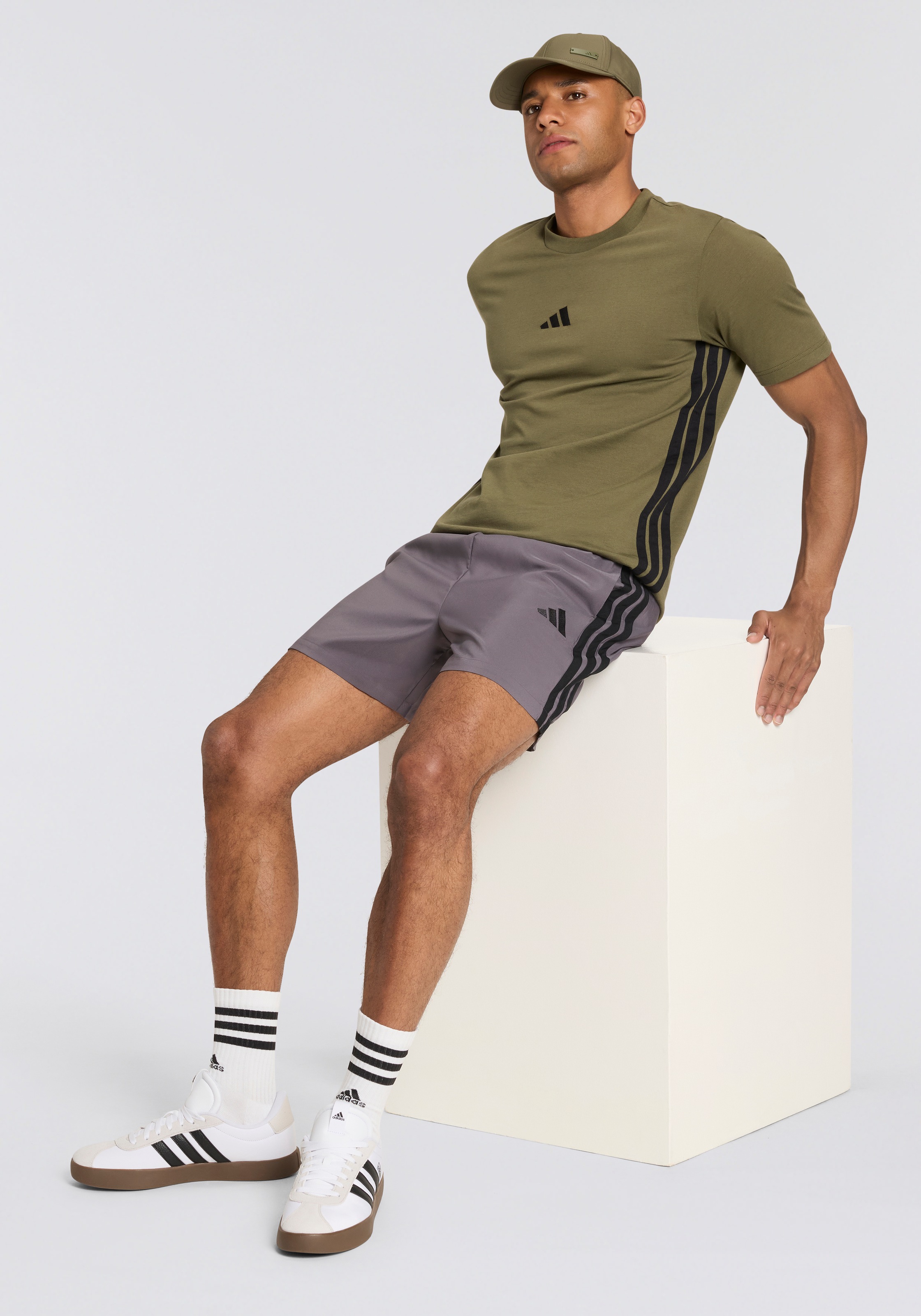 adidas Sportswear Shorts »M 3S CHELSEA B«, (1 tlg.), kurze Trainingsshorts