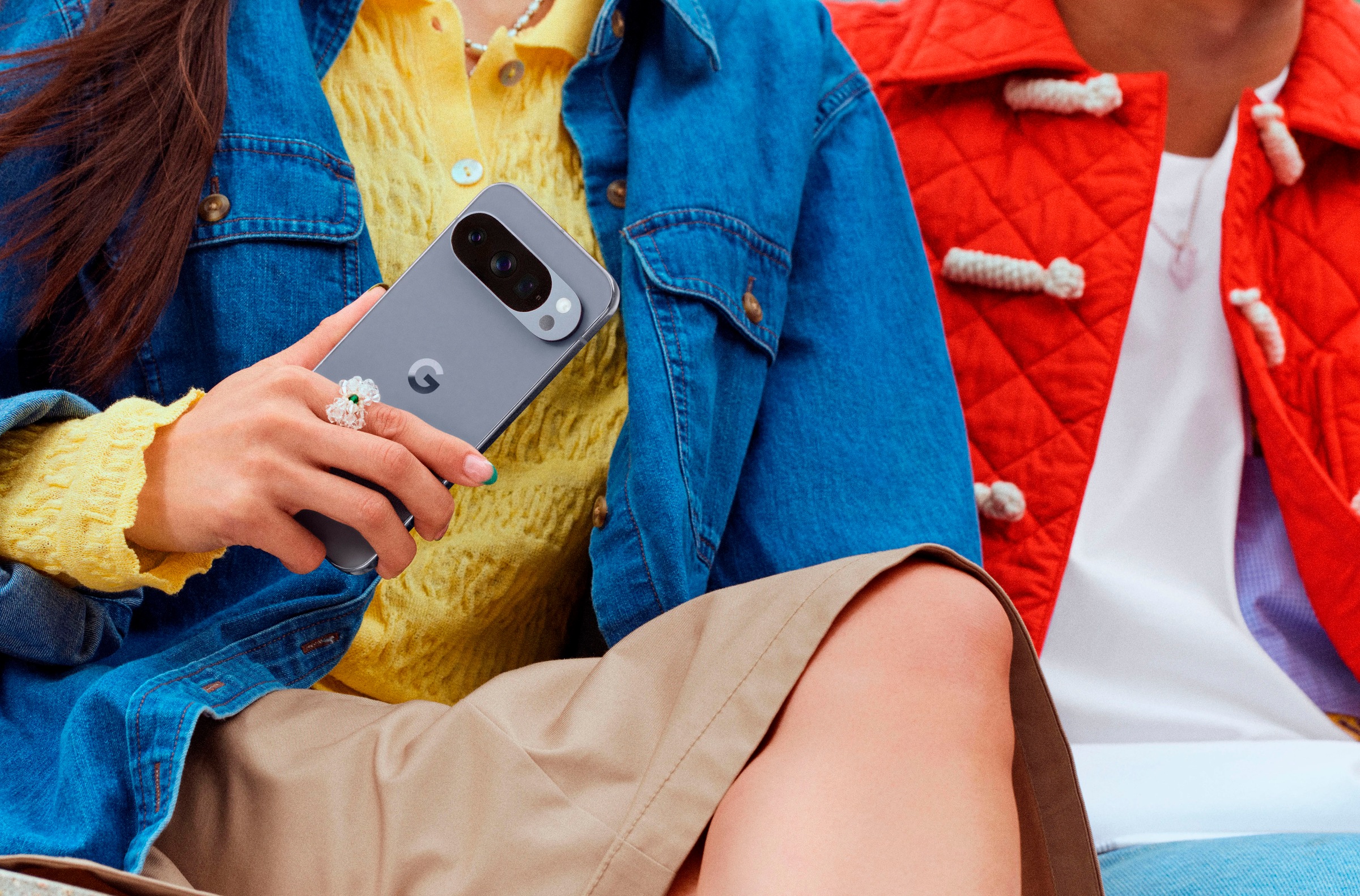 Google Smartphone »Pixel 10 Pro«, moonstone