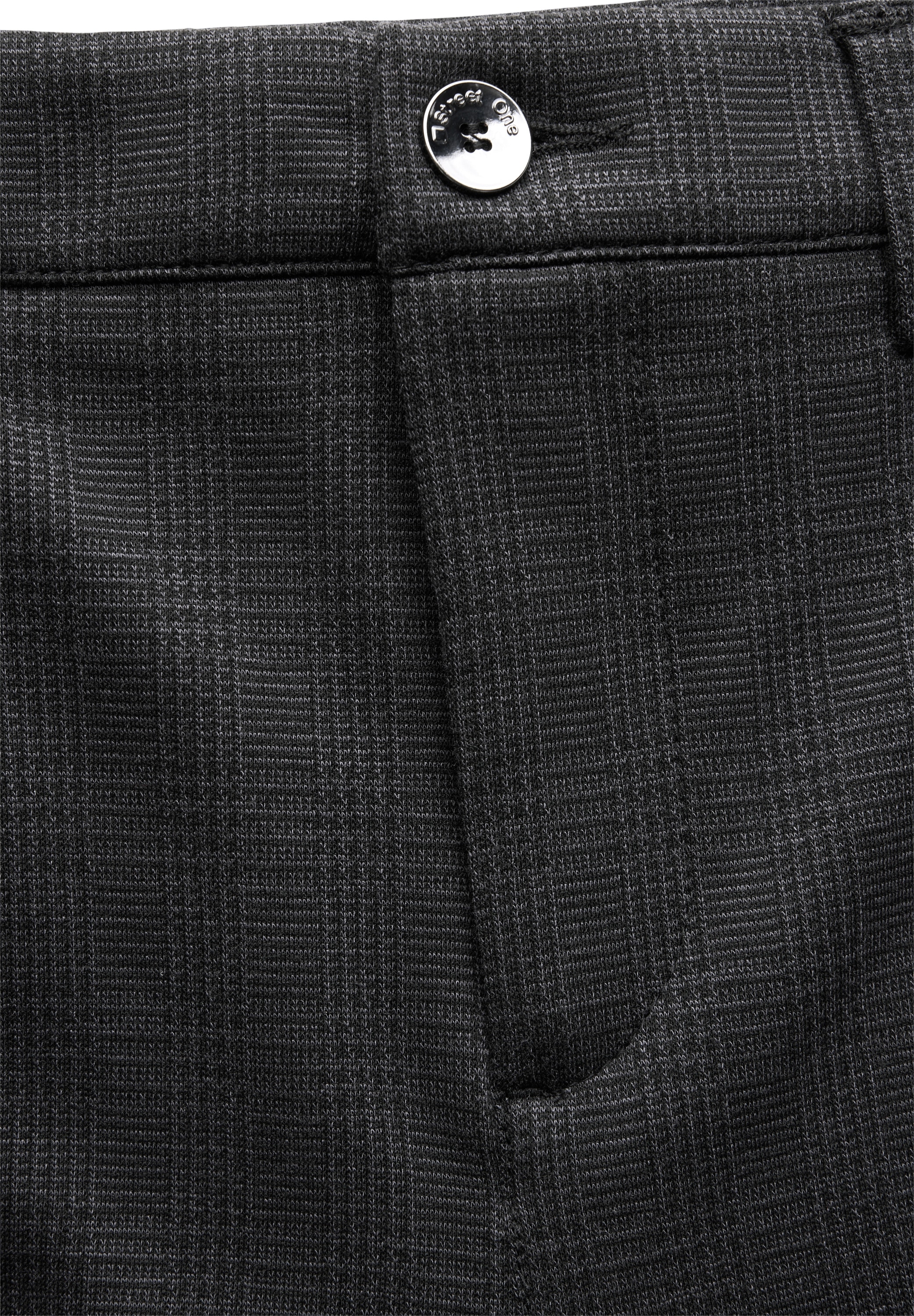 STREET ONE Cargohose, im elastischen Materialmix