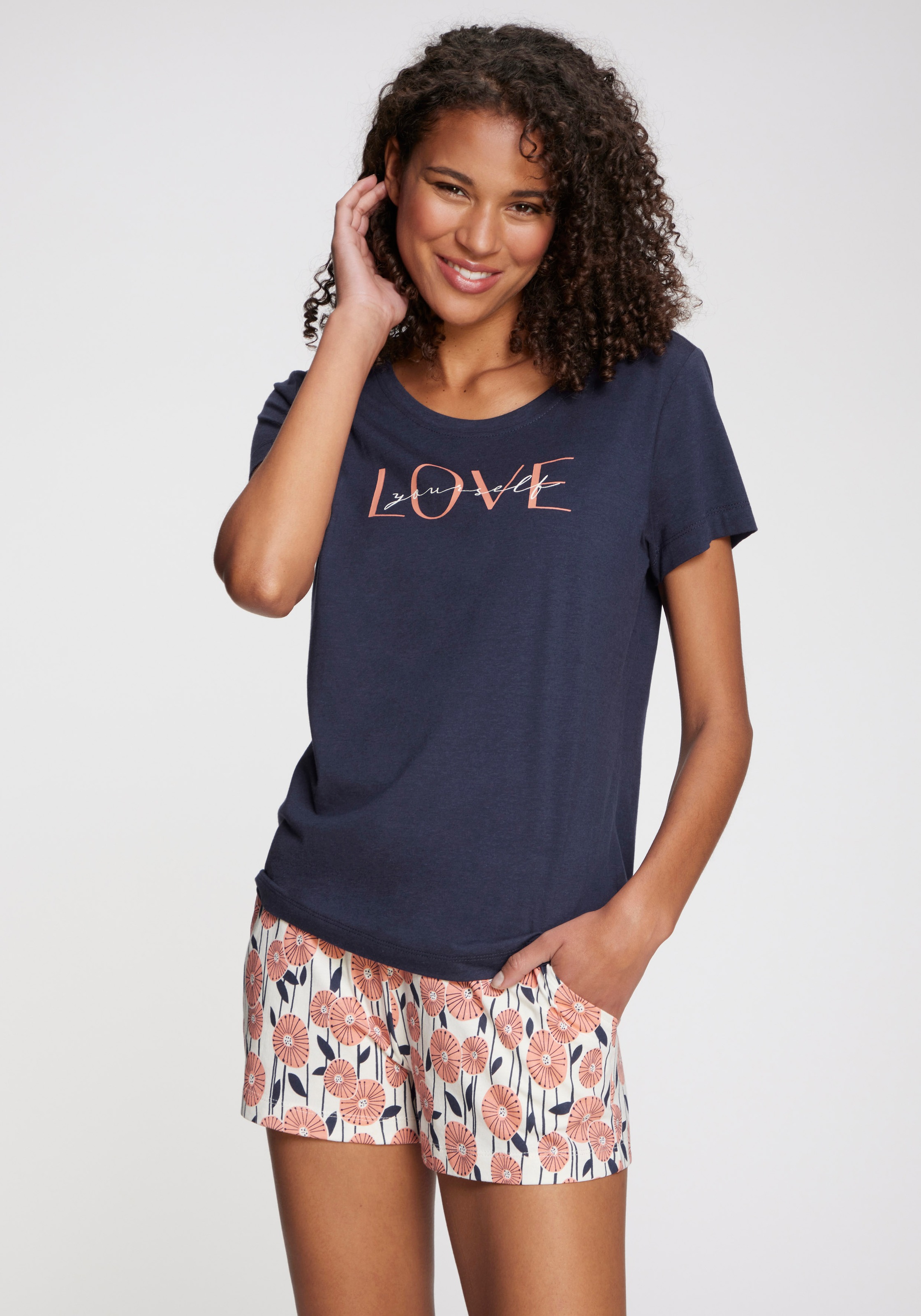 Vivance Dreams T-Shirt, mit schönem Frontprint