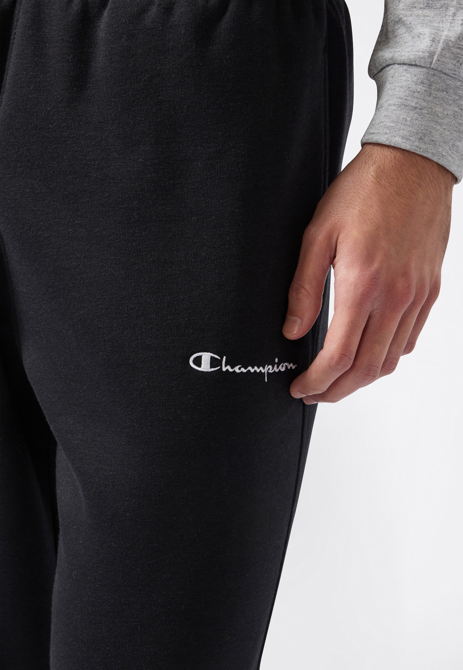 Champion Jogginghose »ICONS Fleece Elastic Cuff Pants«  mit elastischen Bündchen, sportlicher Stil