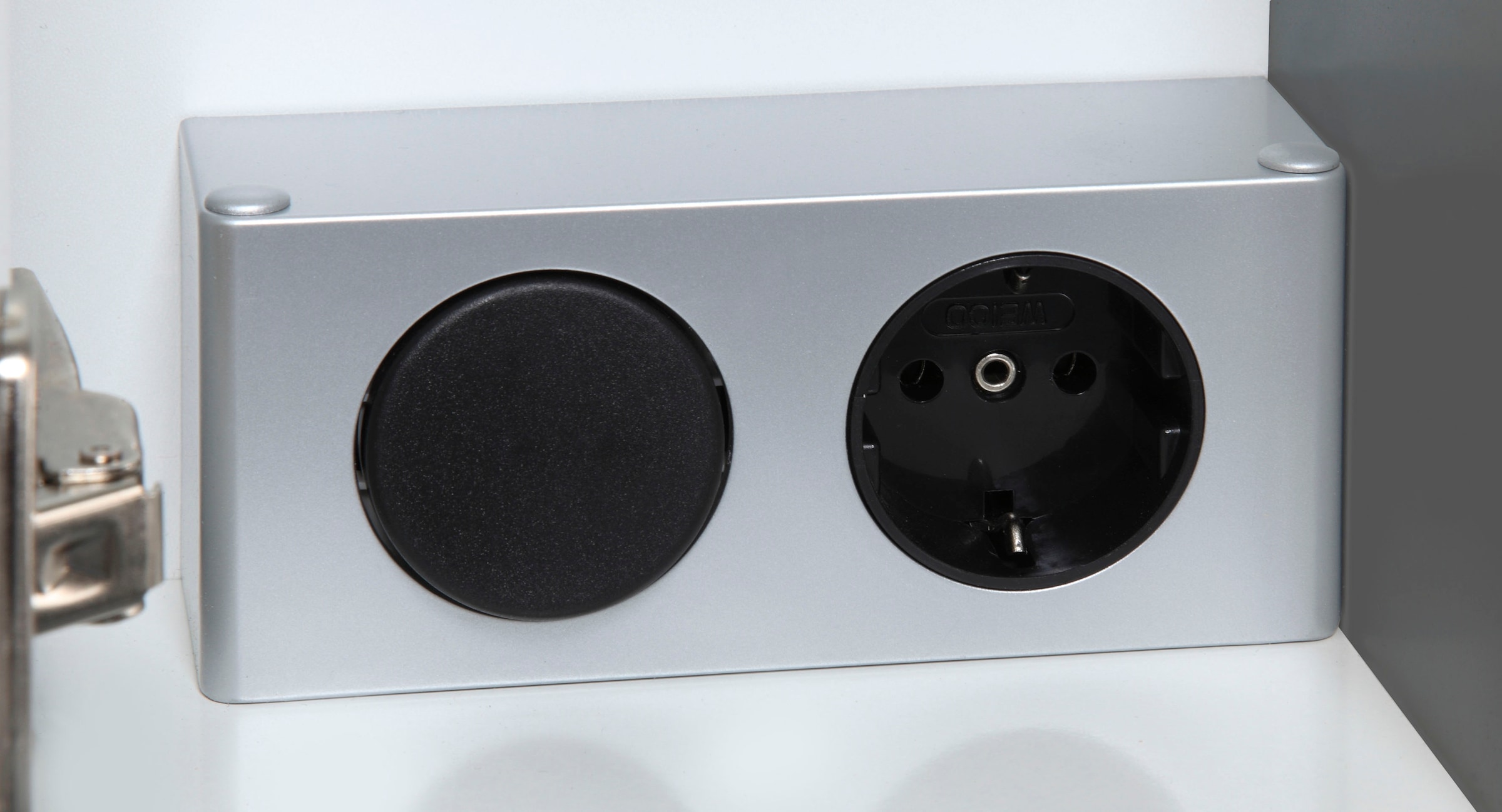 Spiegelschrank Schalter-/Steckdosenbox BAUR welltime kaufen 80 »Torino«, 3-türig, | LED-Beleuchtung, cm, Breite