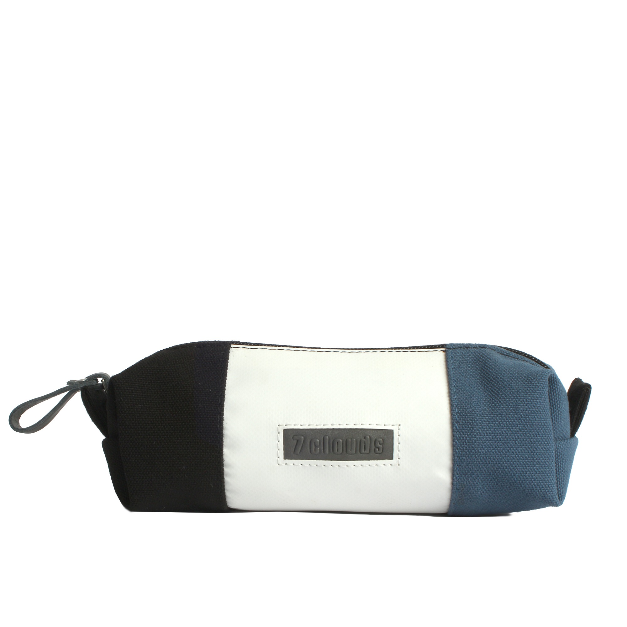 7clouds Kosmetiktasche »Penci 7.1«, mit recyceltem PET