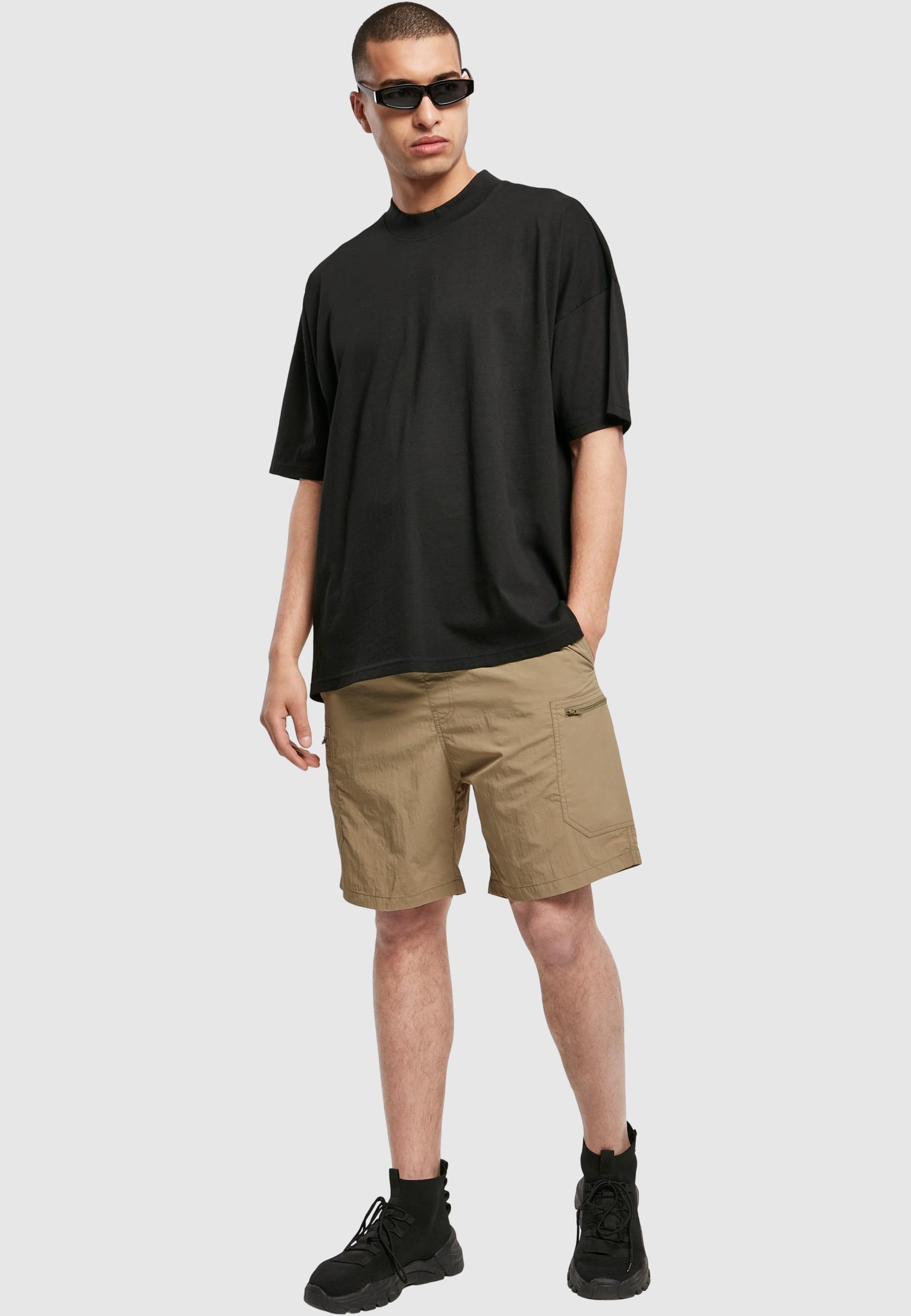 URBAN CLASSICS T-Shirt »Urban Classics Herren Oversized Mock Neck Tee«, (1 tlg.)