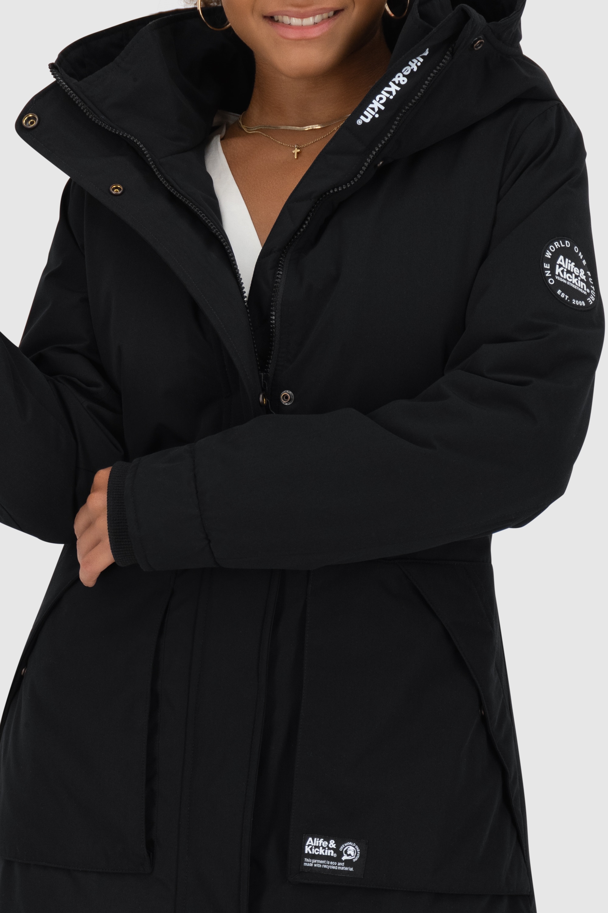 Alife & Kickin Winterjacke »Damen FloraAK A«, mit Kapuze, Gefütterte Winterjacke mit kuscheligem Innenfell und großer Kapuze
