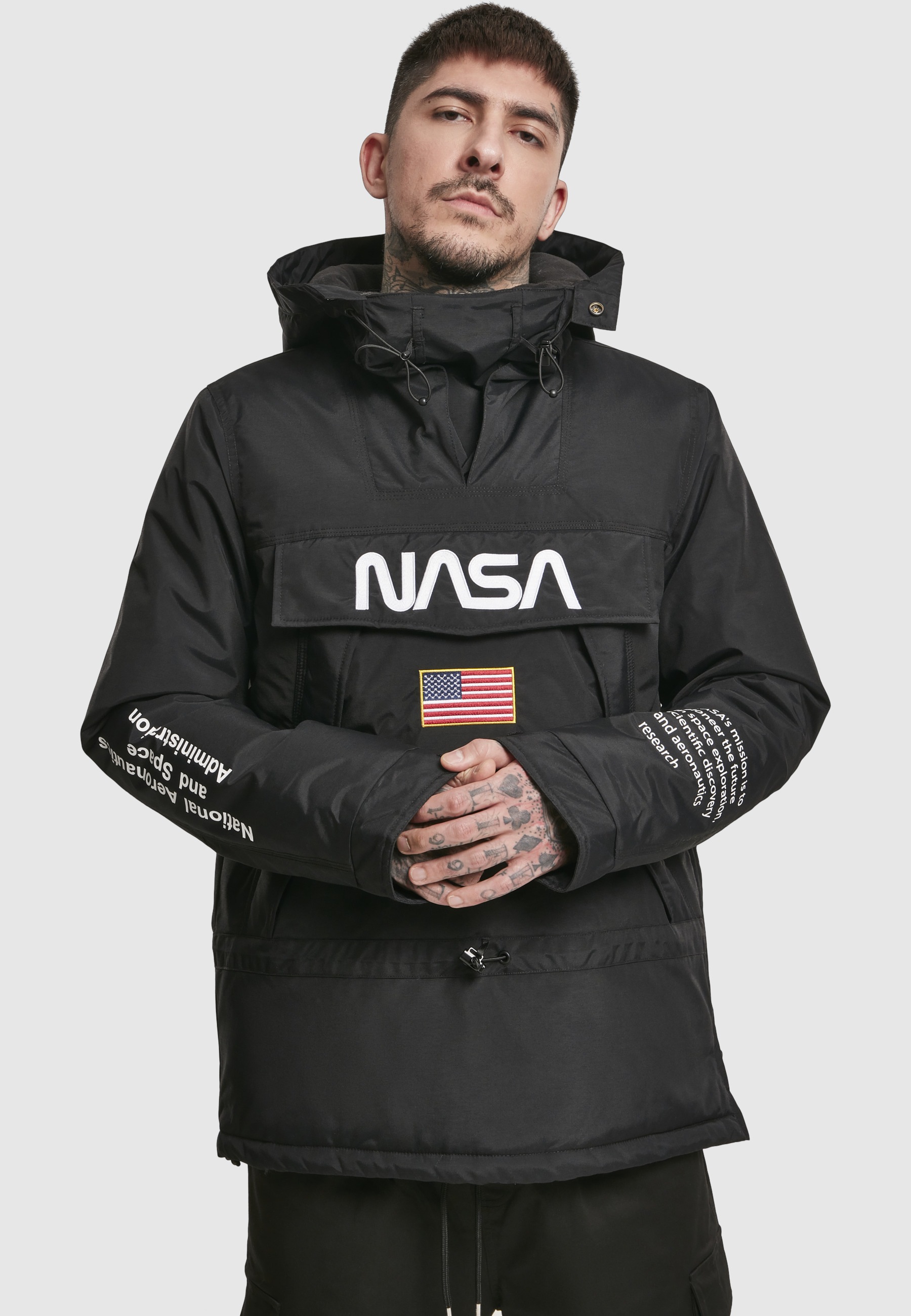 Thumbnail - MisterTee Windbreaker "MisterTee Herren NASA Windbreaker" 1 Stk. tlg. ohne Kapuze