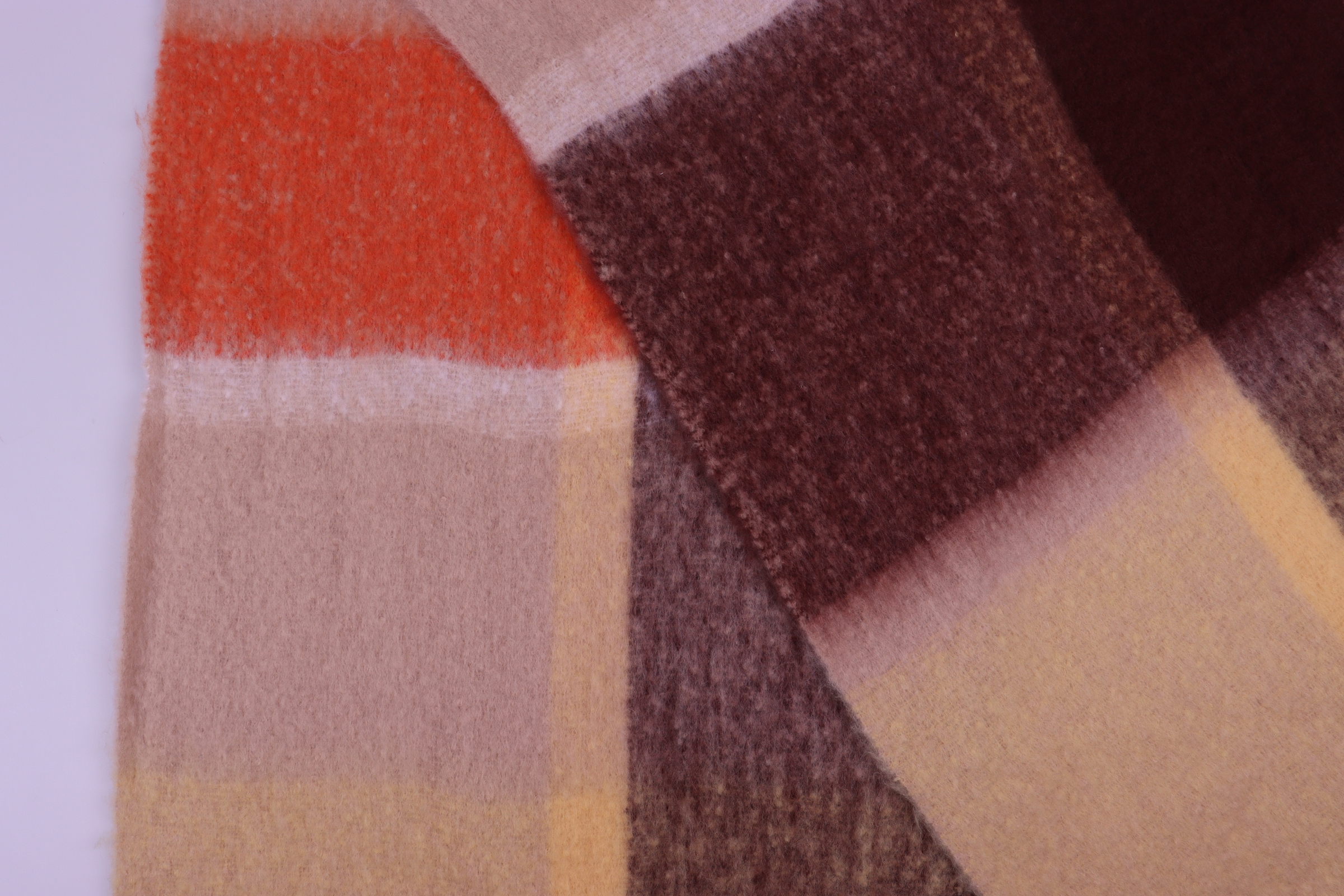 Capelli New York Modeschal Packung, -,  lange Fransen, Feinstrick, wärmend