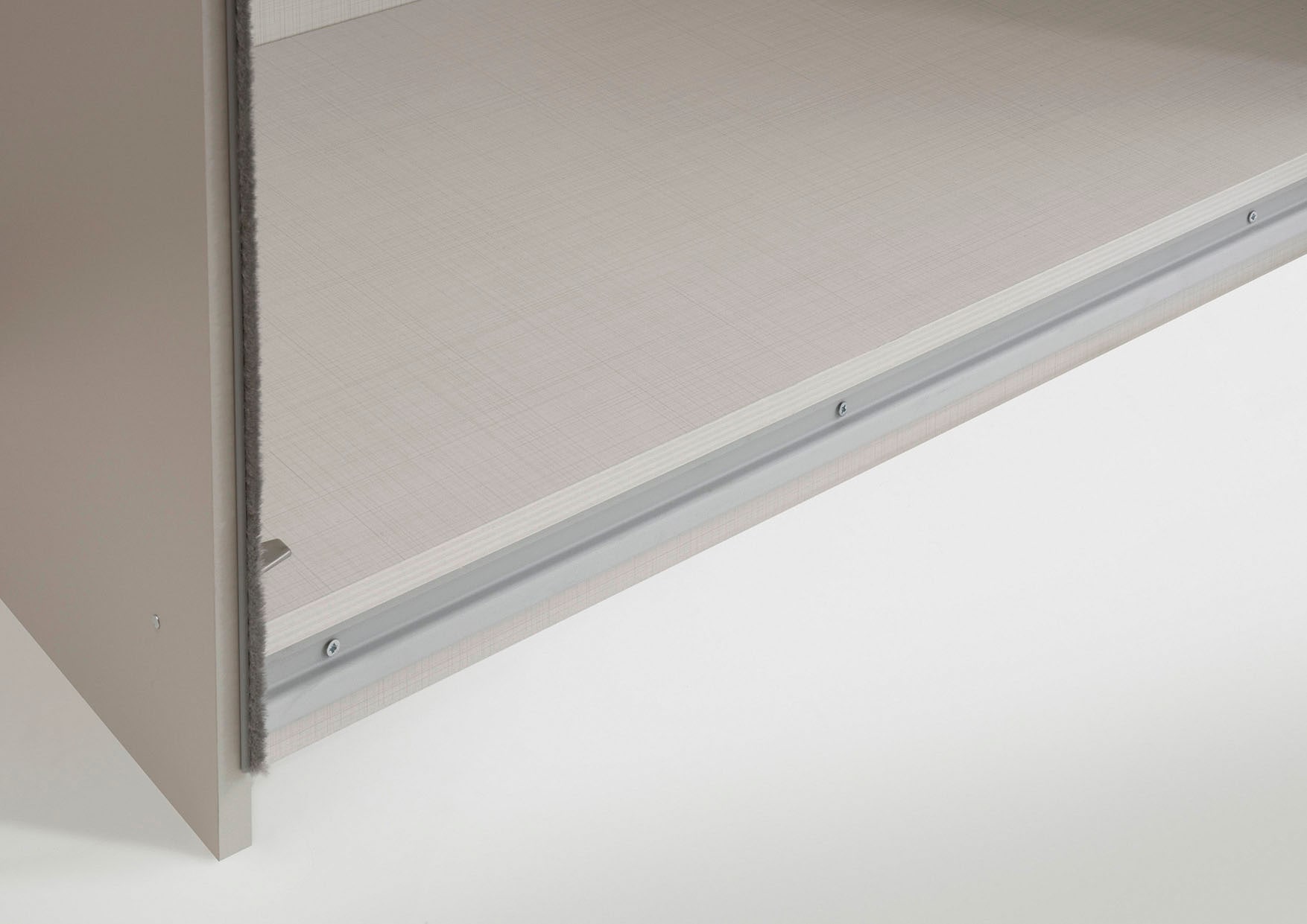 STAUD Schwebetürenschrank »Sinfonie Plus, edles Design in hochwertiger Qualität, Made in Germany«, Mittelband in Mattglas und vier verschiedenen Ausstattungsvarianten