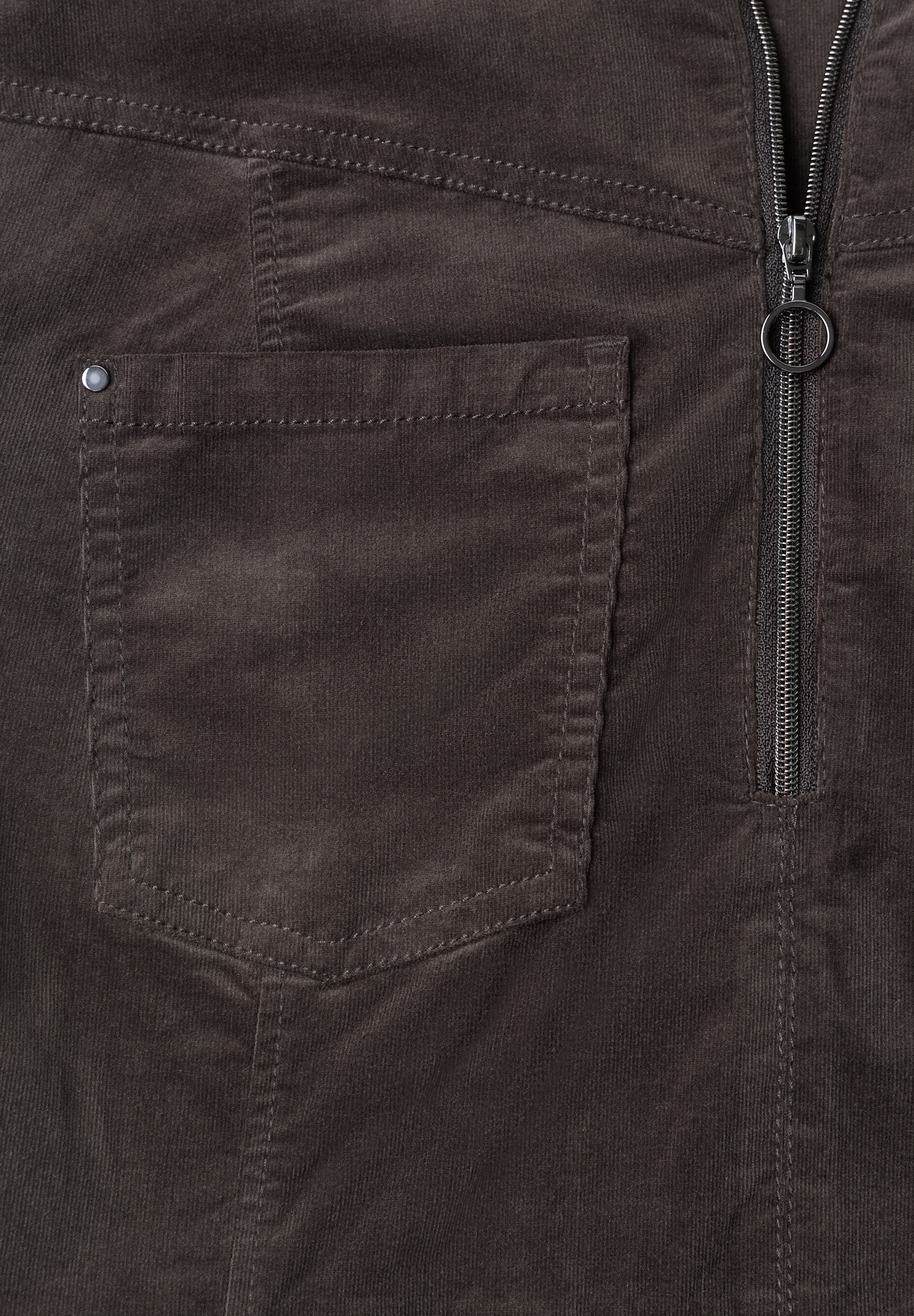 STREET ONE Midikleid Brusttasche in Cord-Optik