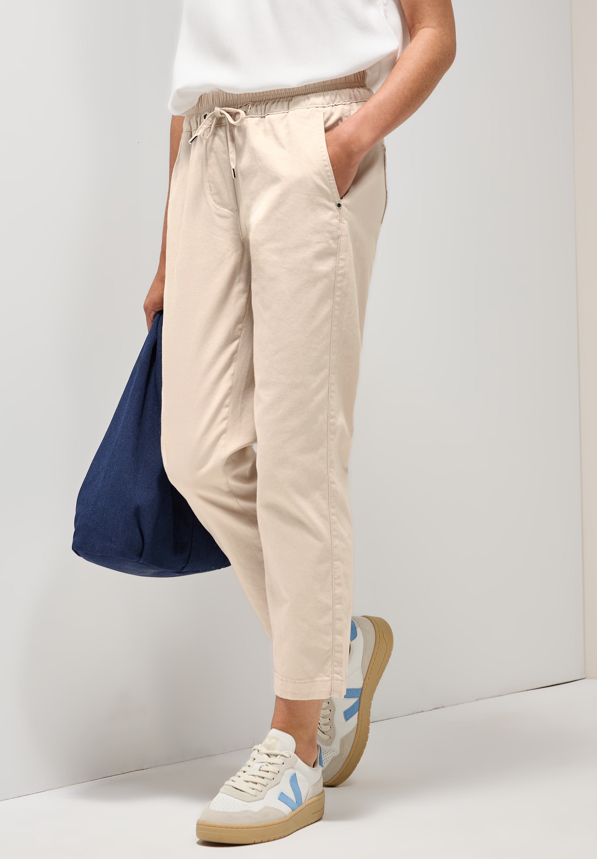 Cecil Jogger Pants  Middle Waist
