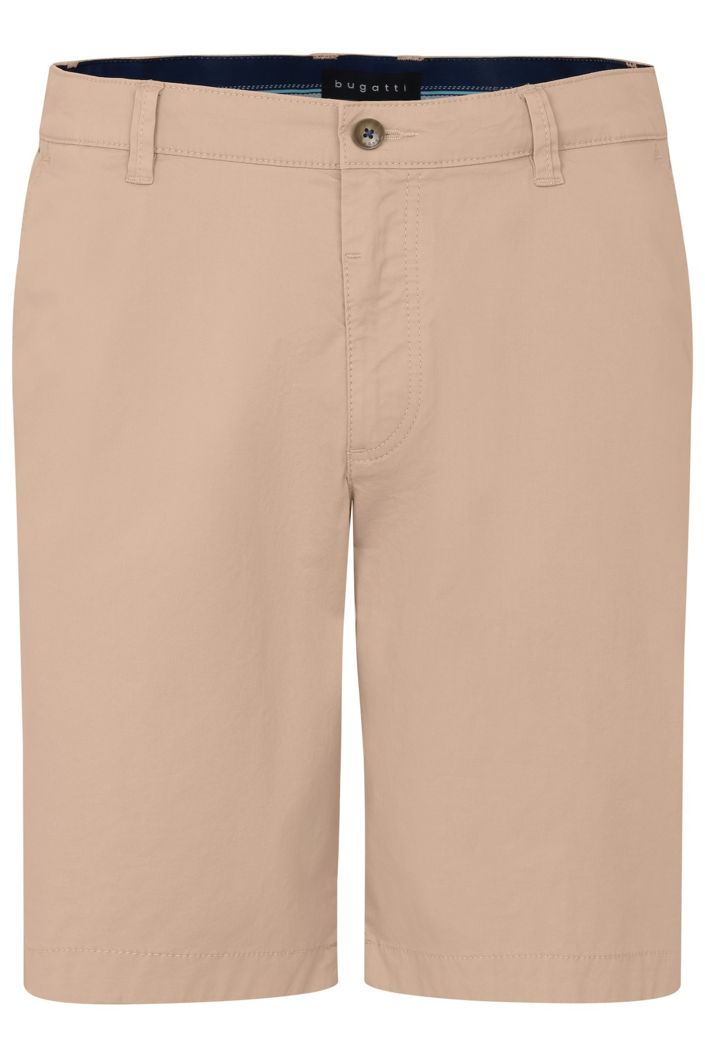 bugatti Bermudas, im lässigen Stil