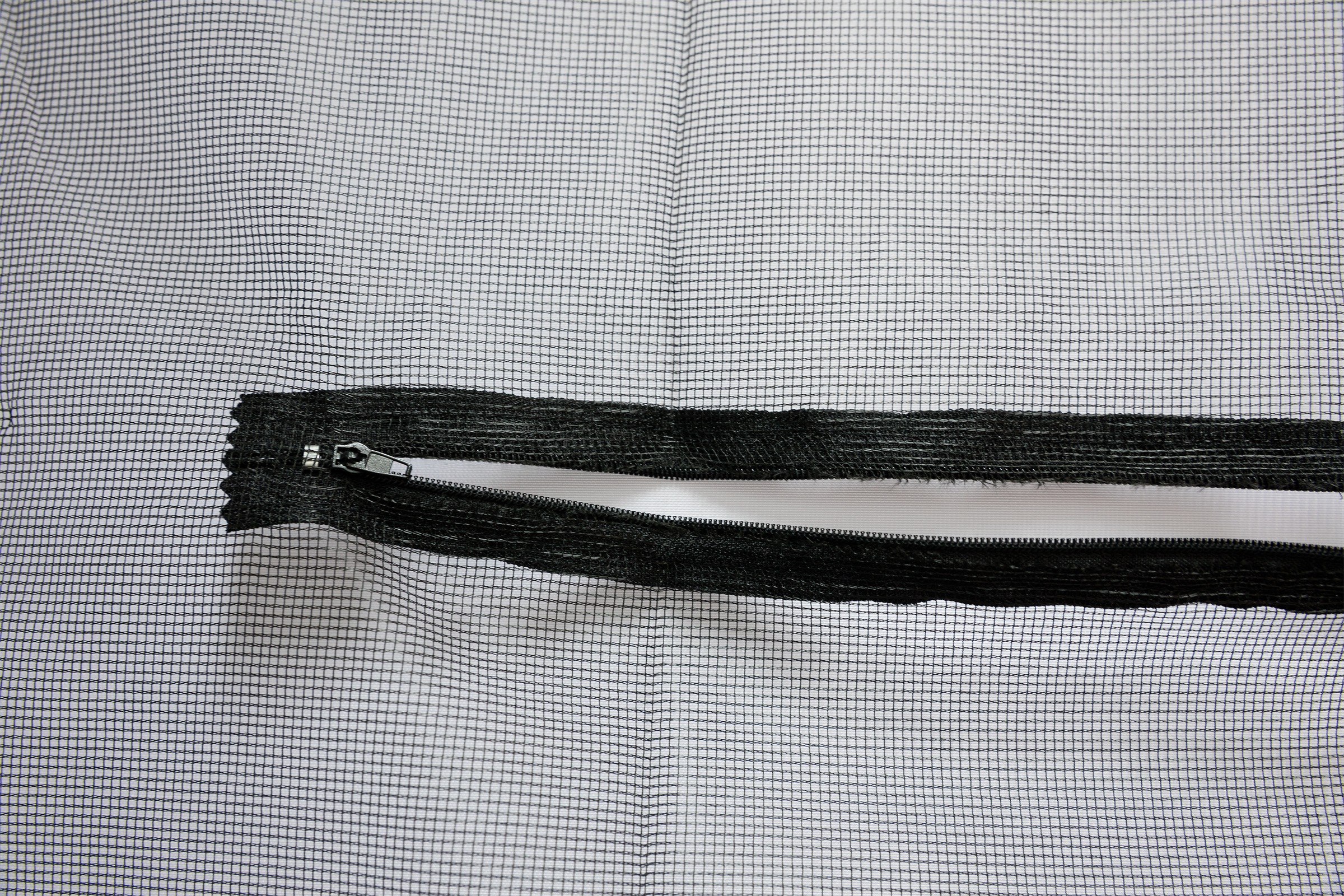 Thumbnail - SCHELLENBERG Fliegengitter-Gewebe "für Dachfenster mit Reißverschluss" Set, 5 Stk. tlg. Insektenschutz ohne bohren, 150 ...