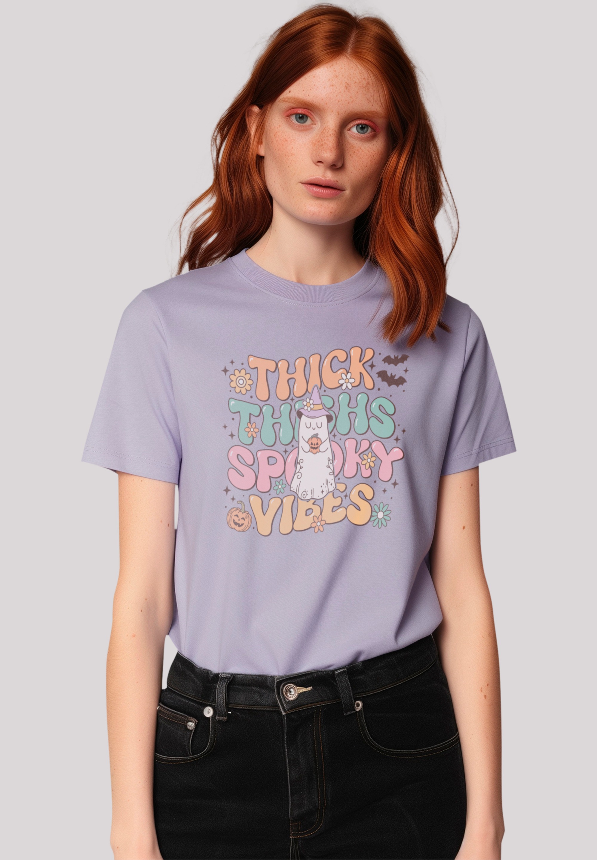 F4NT4STIC T-Shirt "Retro Halloween Thick Thighs Spooky Vibes", Premium Qual günstig online kaufen