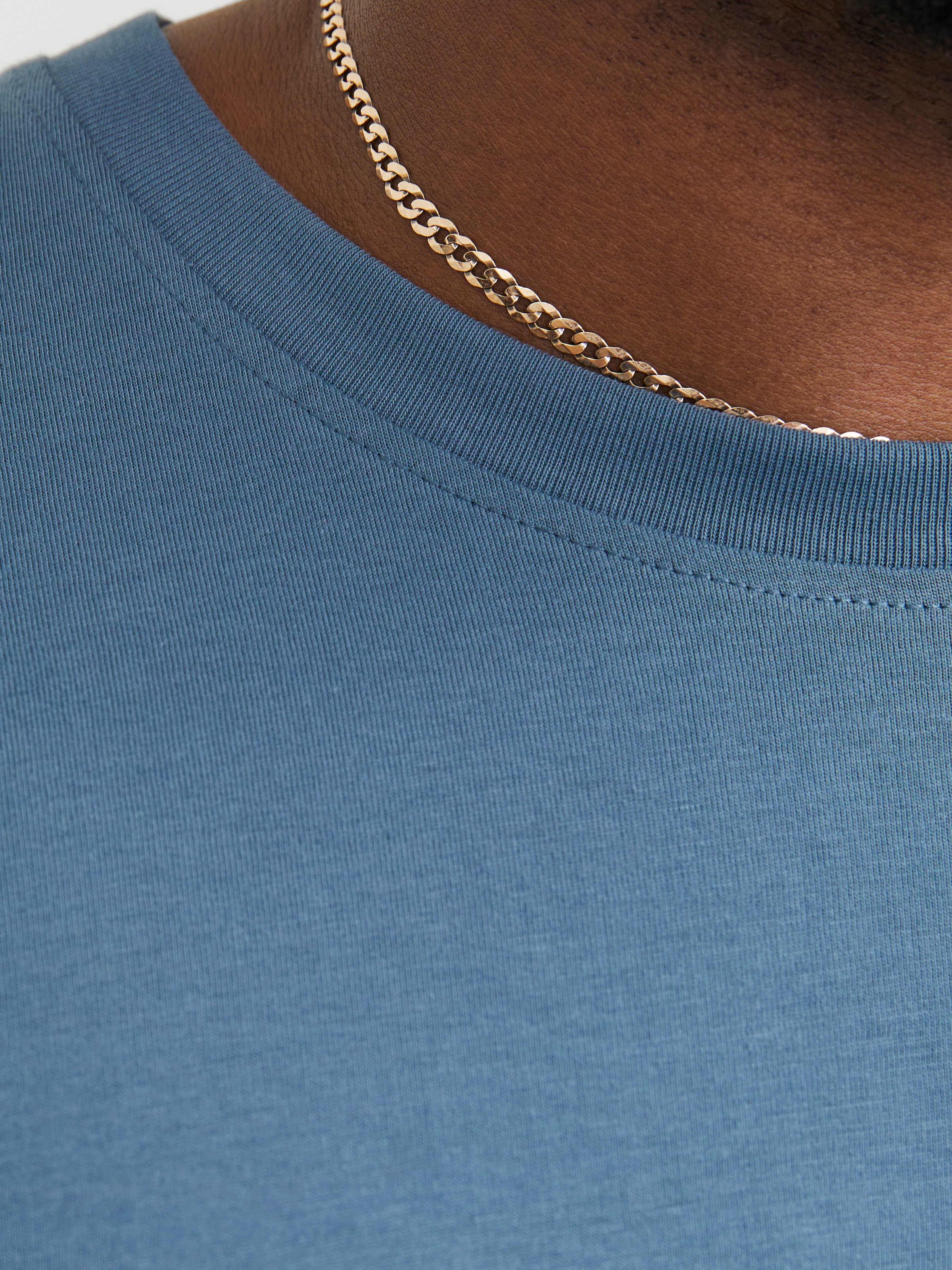 Jack & Jones PlusSize Rundhalsshirt »JJESTAR JJ TEE SS NOOS PLS«, mit Logo Schriftzug