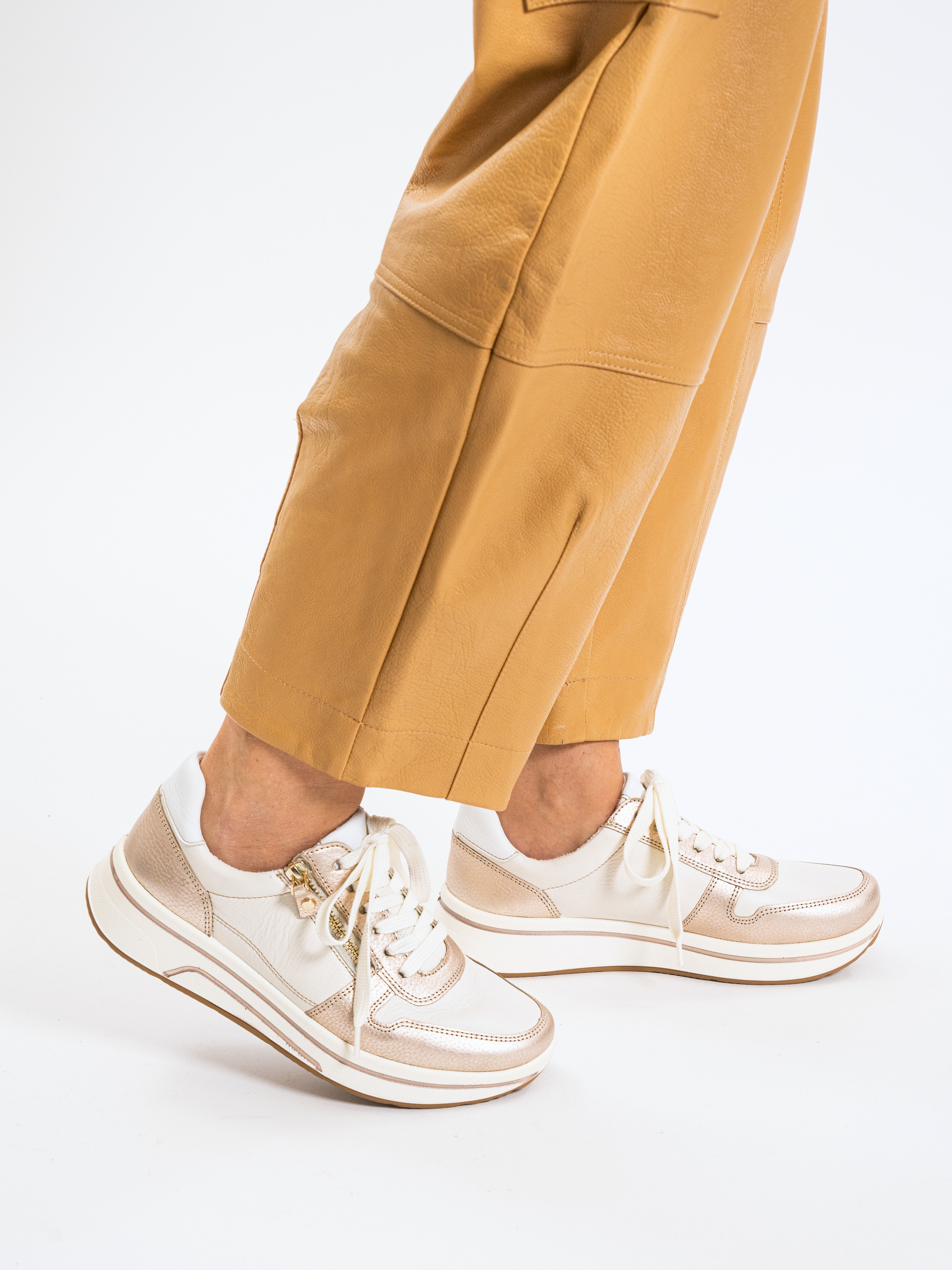 Ara Keilsneaker »SAPPORO«, Keilsneaker, Schnüschuh in Komfortweite H (= sehr weit)