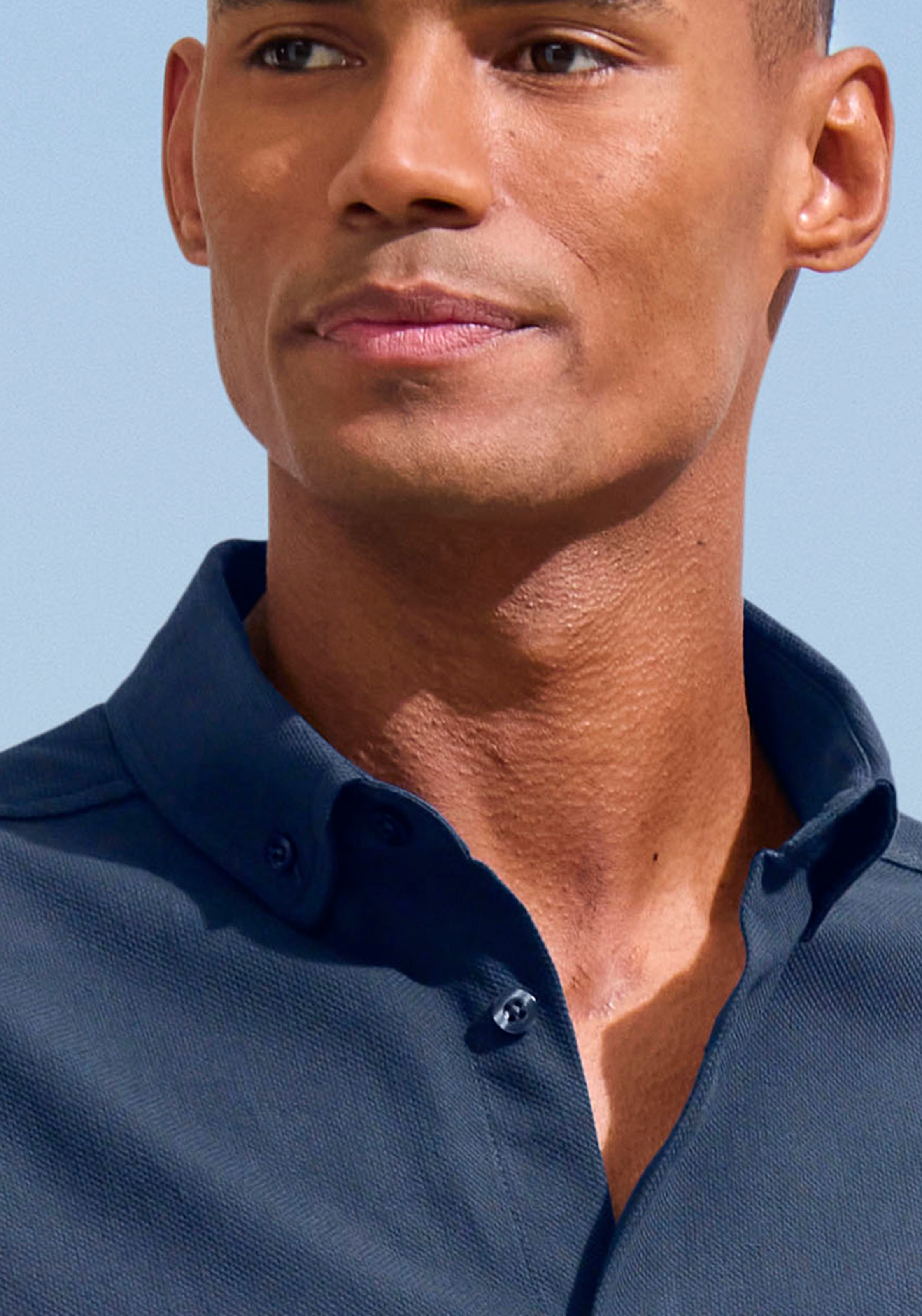 Kurzarmhemd H.I.S "Regular Fit", Herren, Gr. M (39/40), N-Gr, blau (dunkelblau), Web, Obermaterial: 100% Baumwolle, unifarben, regular fit, Rundhals, abgesteppte Kante, Hemden, in hochwertiger Struktur Optik 3