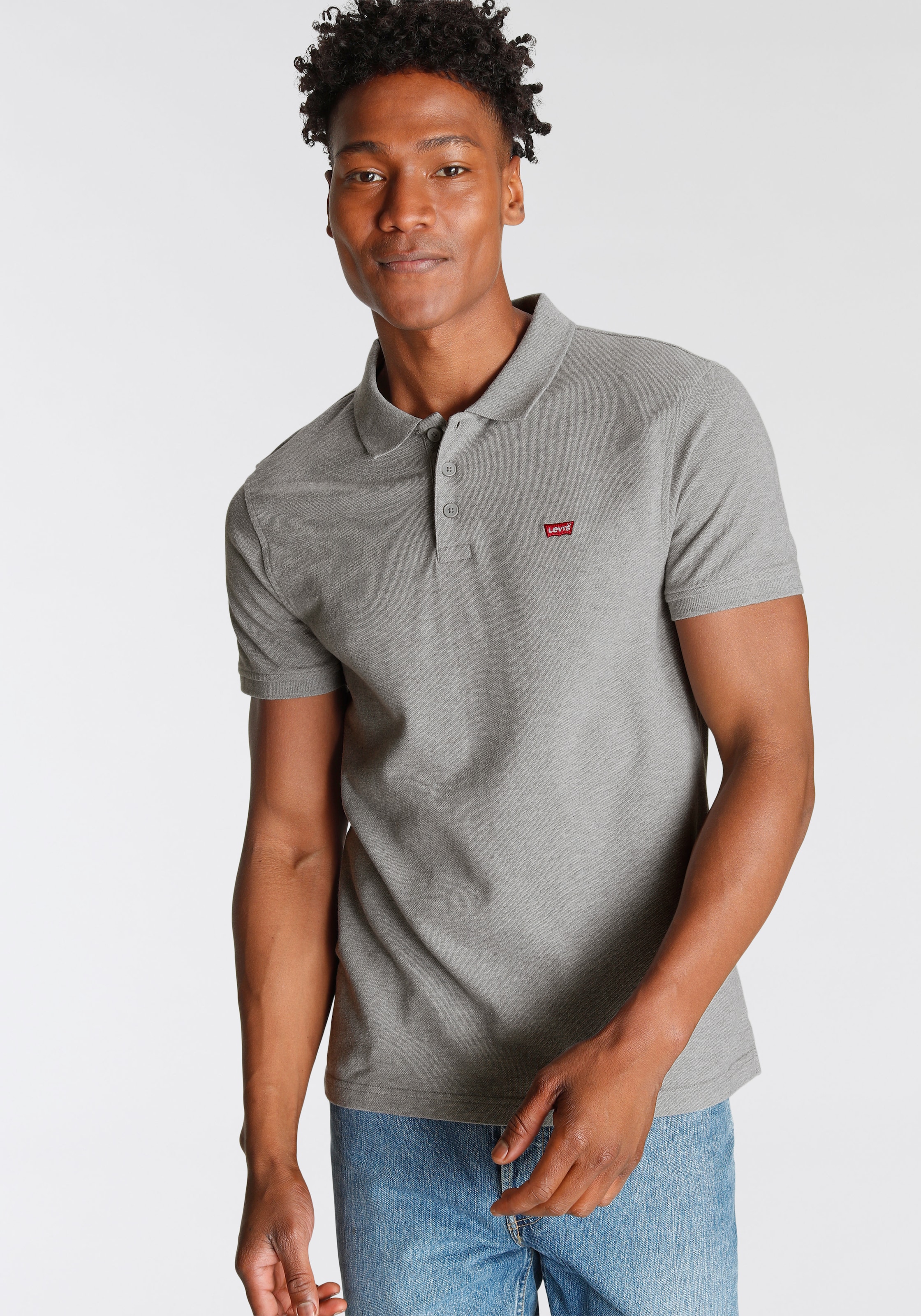 Levis "LE NEW LEVIS HM POLO" mit kleinem Batwing-Logo günstig online kaufen