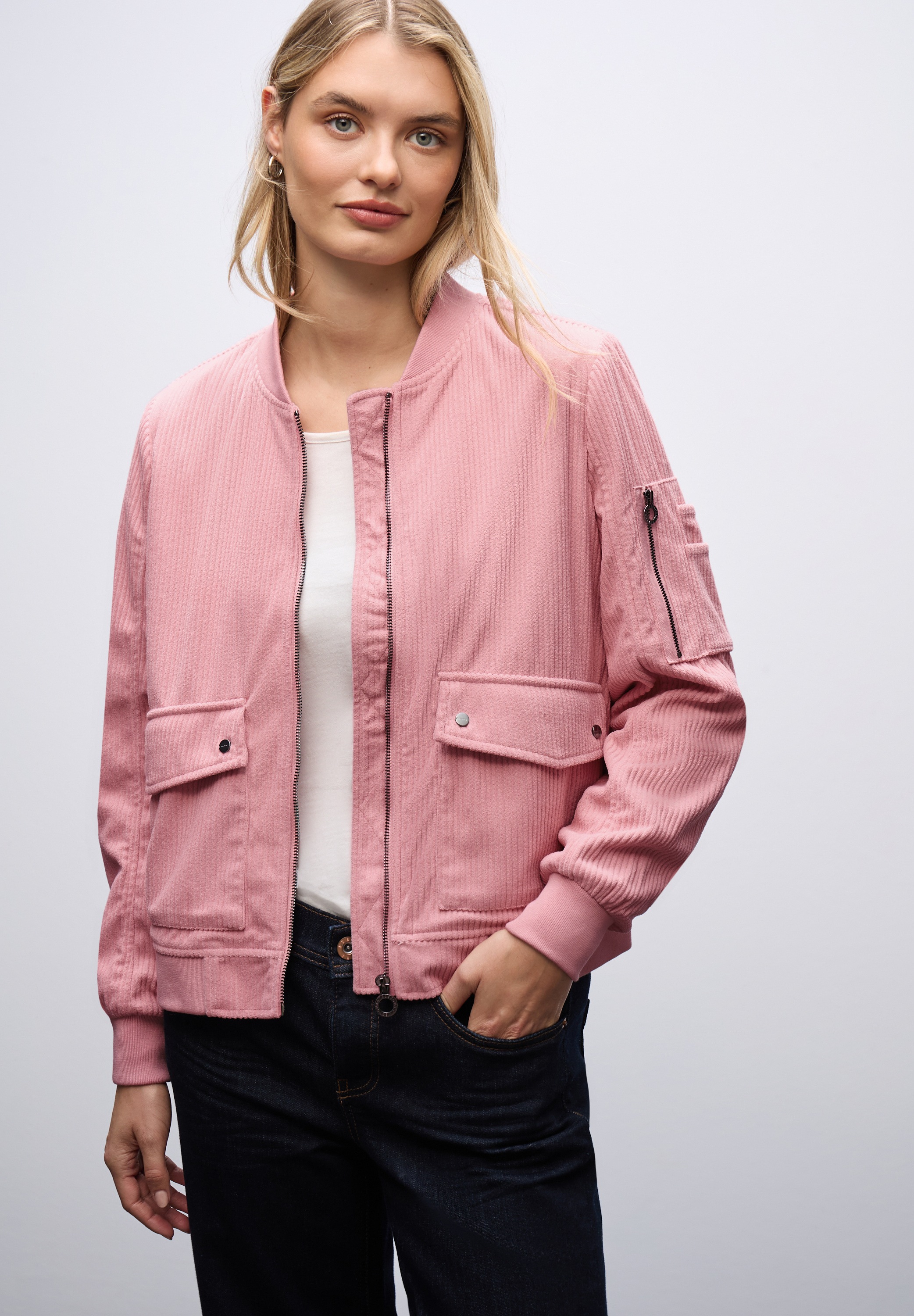 STREET ONE Blouson ohne Kapuze aus Cord und Langarm mit Bündchen und Zipper günstig online kaufen