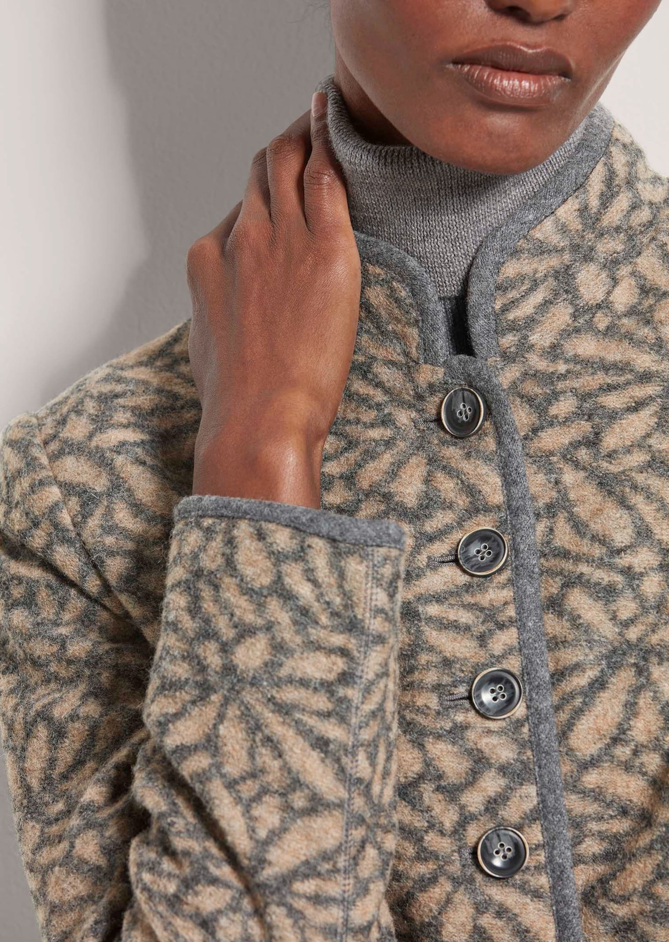 MADELEINE Kurzblazer »Blazer Kurzer Blazer mit Wolle«