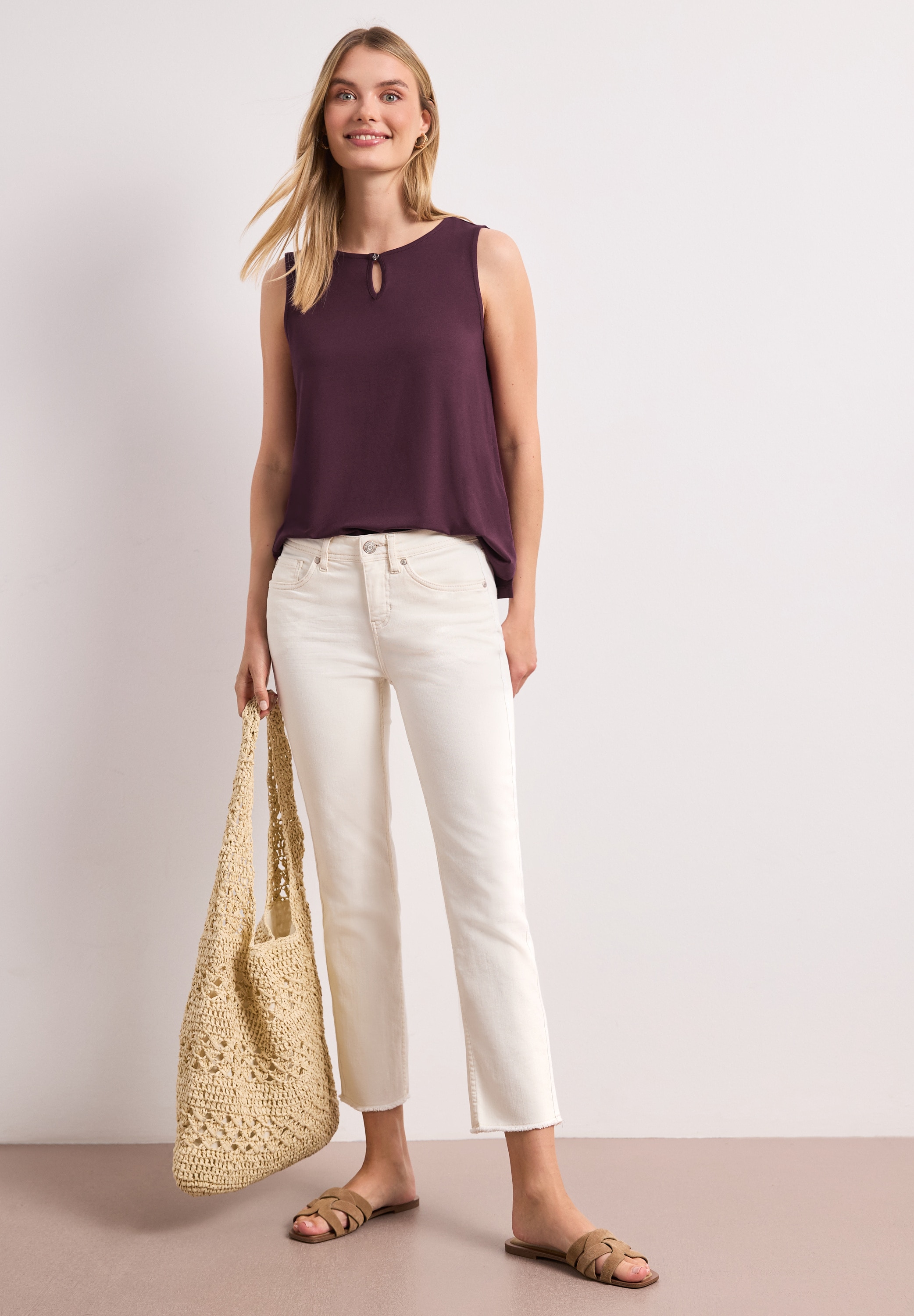STREET ONE Shirttop U-Boot-Ausschnitt mit Cut-Out-Detail