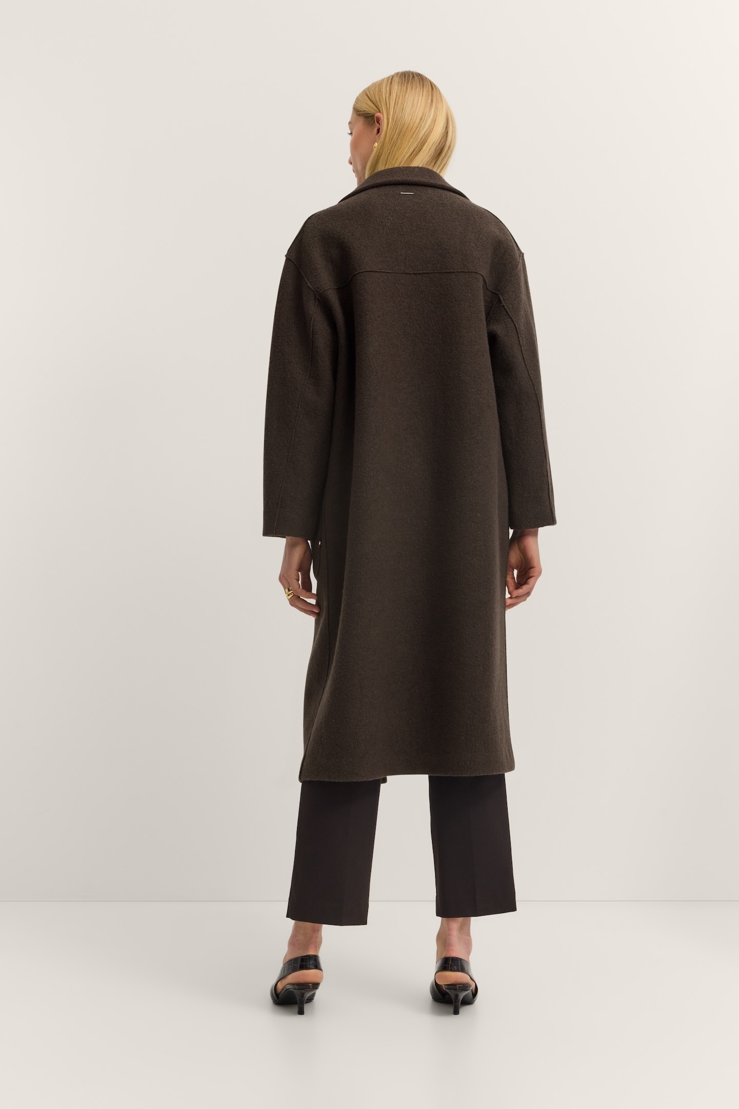bugatti Wollmantel »Loose Fit«, Flexcity Stretch mit Revers & Taschen