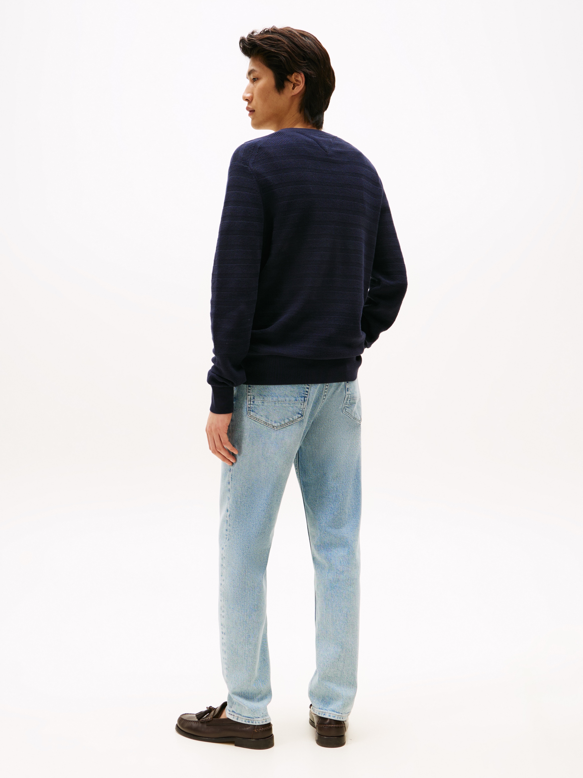 Tommy Hilfiger Rundhalspullover »STRIPE STRUCTURE«, regular fit, leicht überschnittene Schultern