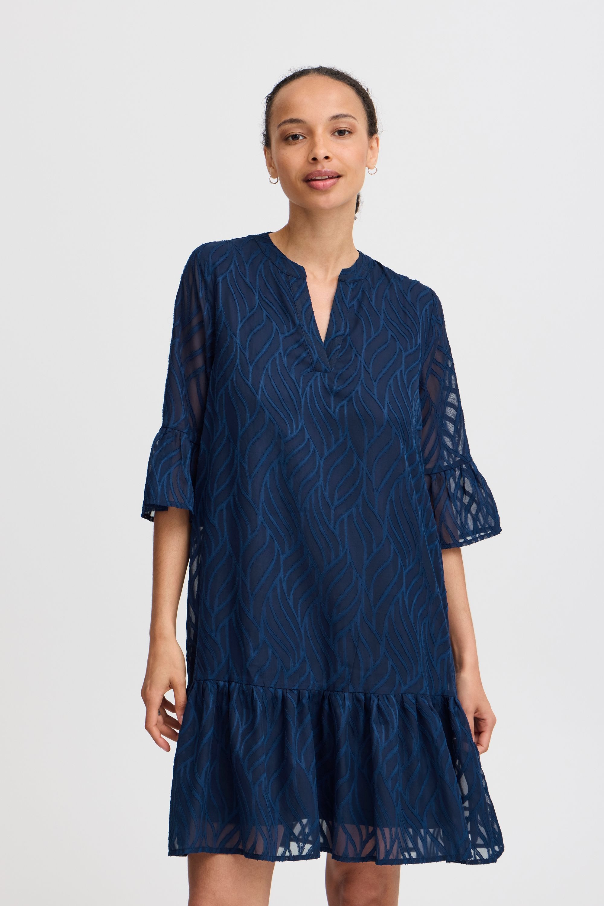 b.young A-Linien-Kleid »A-Linien-Kleid BYFRIKKE VNECK DRESS -«