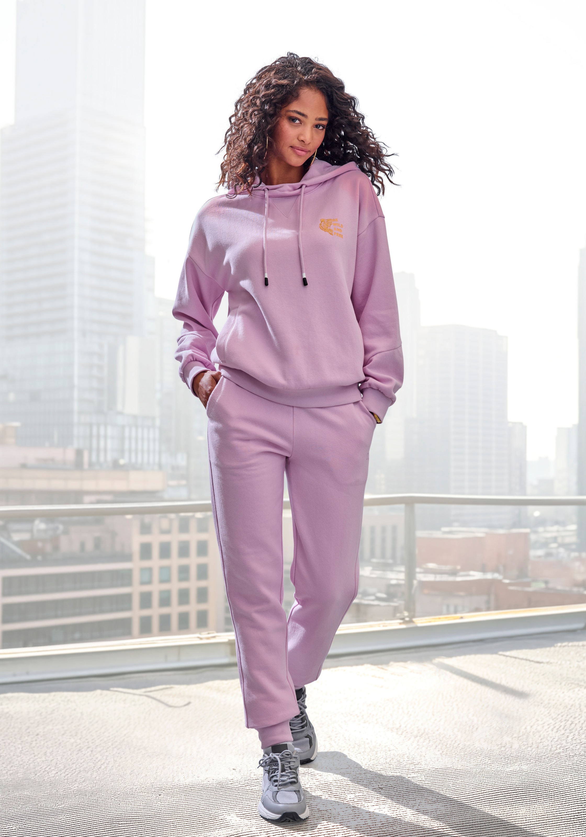 Kapuzenpullover BUFFALO, Damen, Gr. 32/34, pink, Sweatware, Obermaterial: 60% Baumwolle, 40% Polyester. Kapuzenfutter: 60% Baumwolle, 40% Polyester, bestickt, unifarben, bequem hüftlang, Rundhals, Rippbündchen, Pullover Kapuzenpullover, mit Kontraststicke