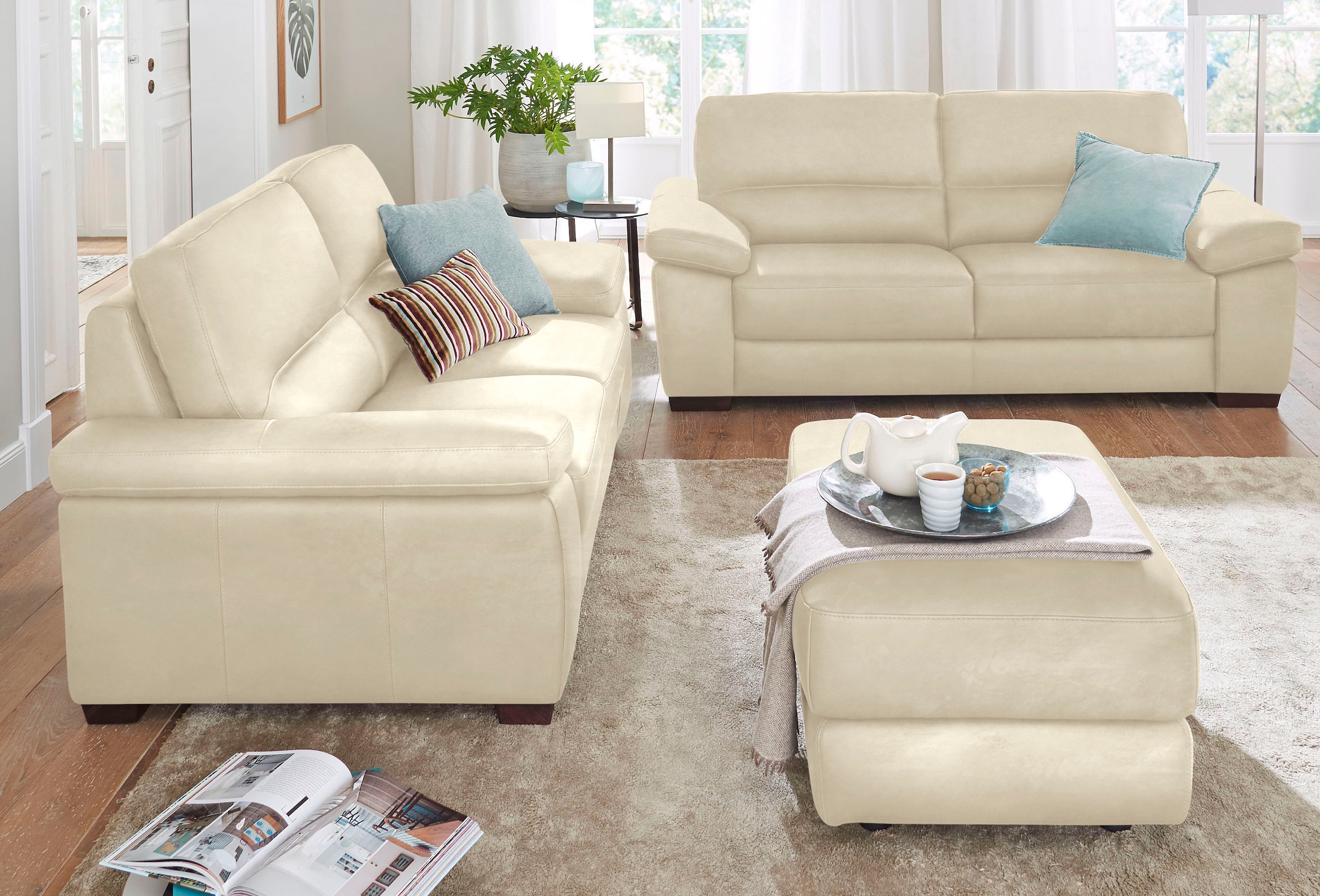 CALIA ITALIA 3-Sitzer »Gaia, Sofa im edlen Design und mit erstklassigem Sitzkomfort«, aus pflegeleichtem Luxus-Microfaser Ginevra Hydro Care