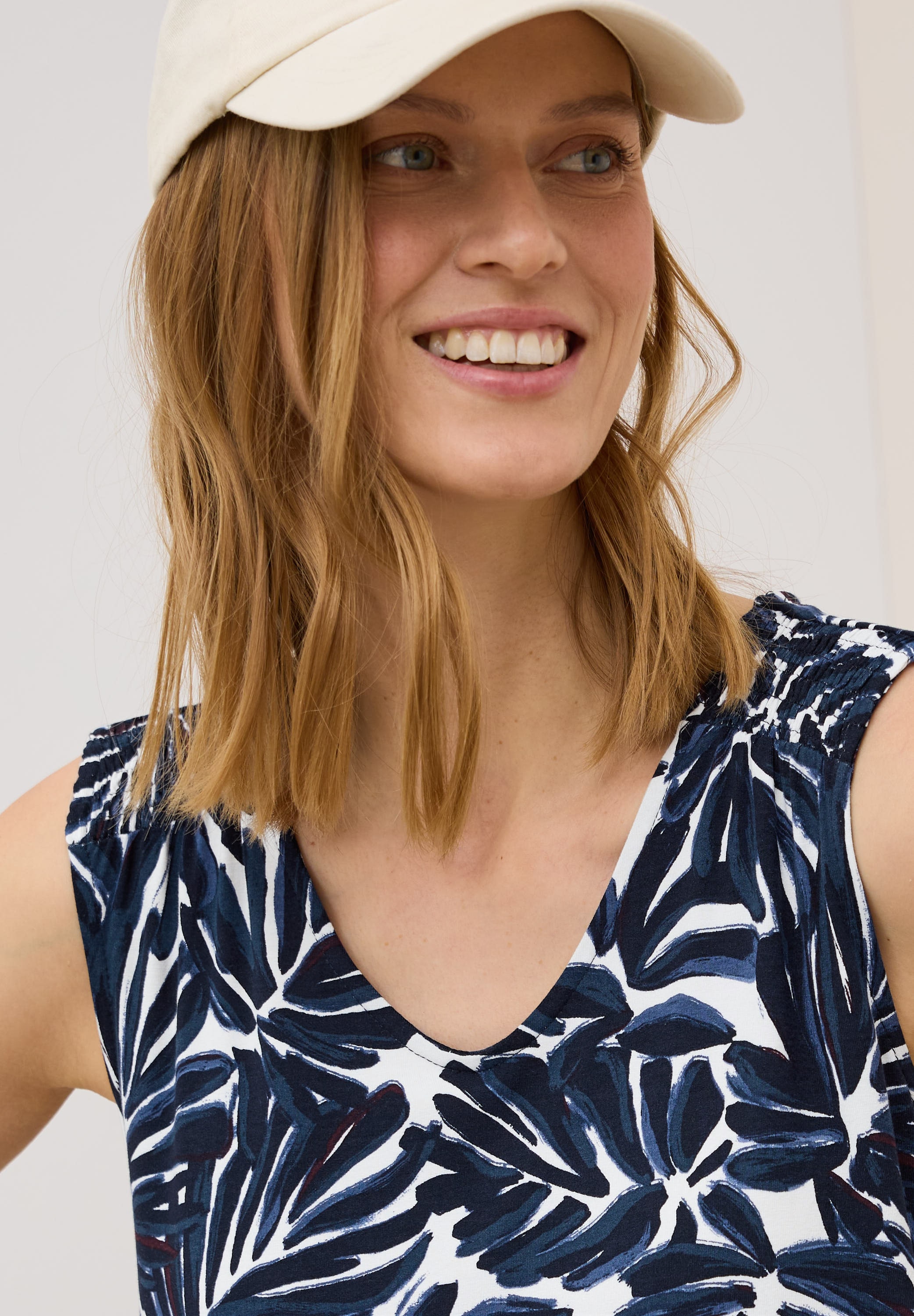 Cecil Jerseykleid, Sommerkleid mit Raffung an den Schultern und grafischem Muster
