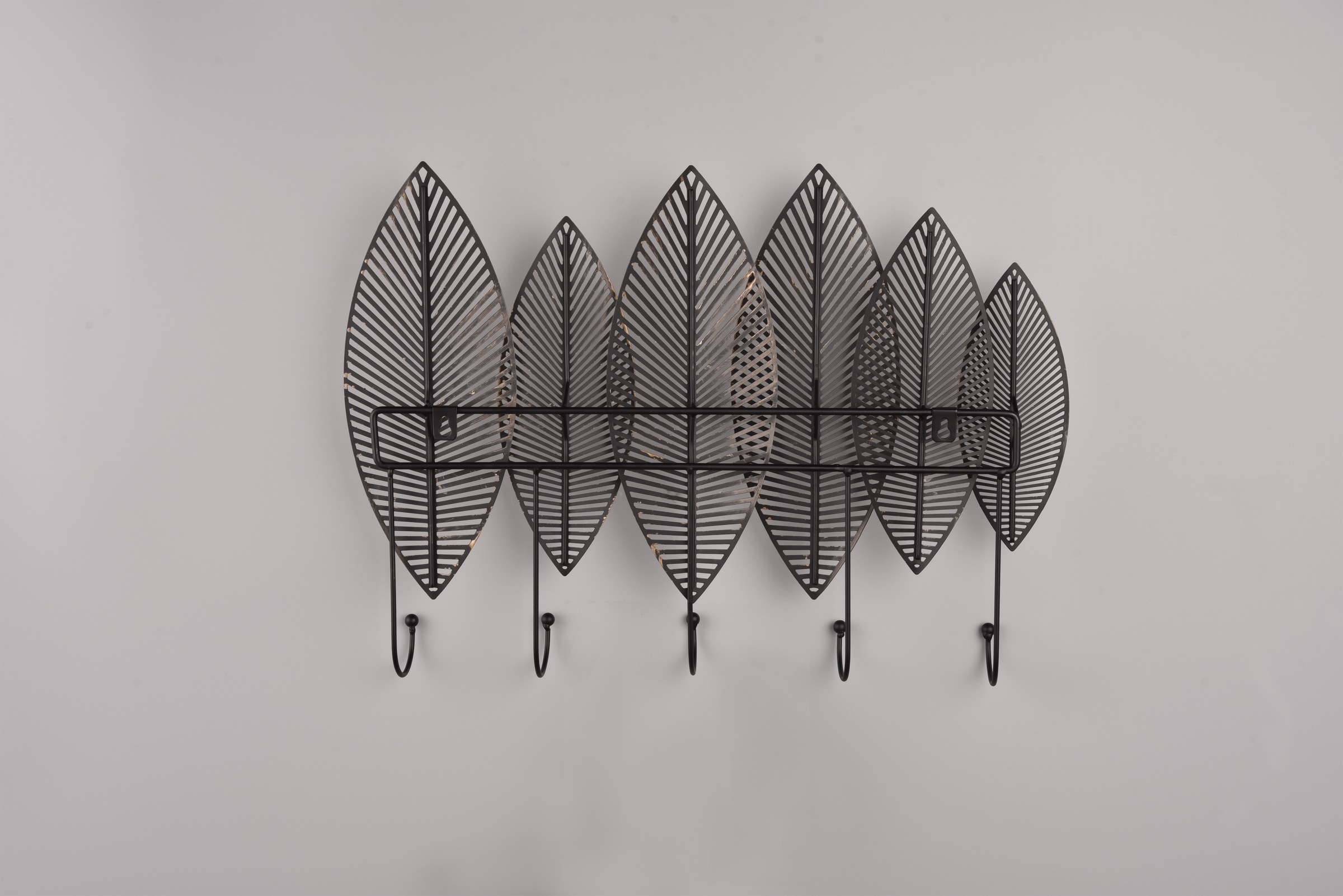 MIRRORS AND MORE Wandgarderobe "Alma" 1 Stk. tlg. Blatt-Design mit 5 Haken günstig online kaufen