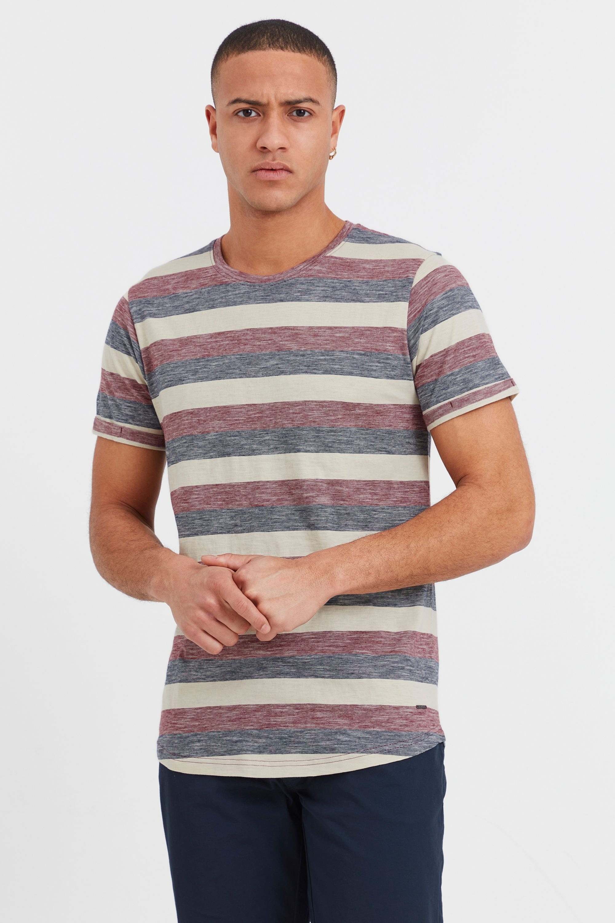 !Solid Rundhalsshirt »Rundhalsshirt SDThicco«