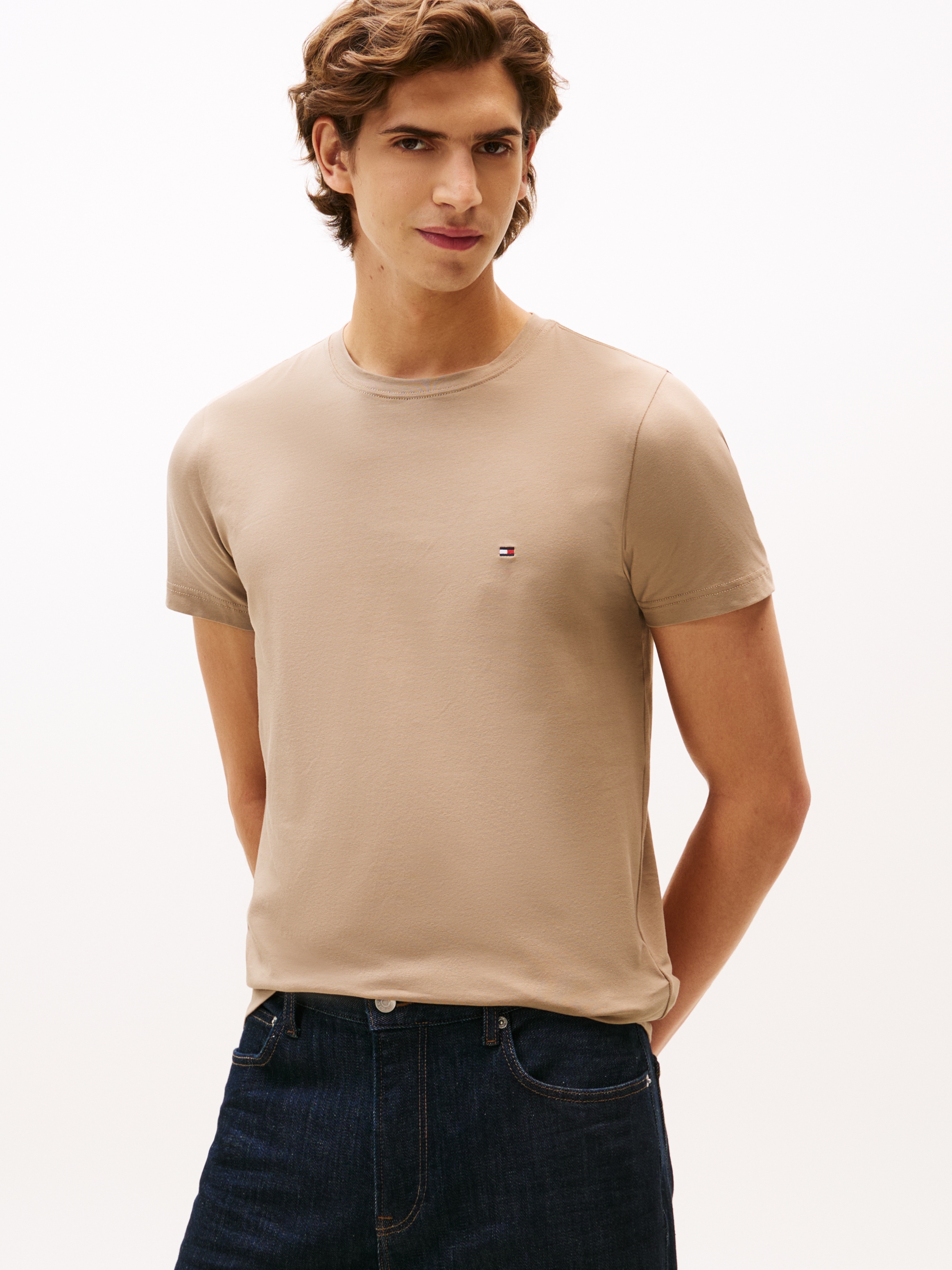 Tommy Hilfiger "STRETCH SLIM FIT TEE mit Rundhals und Logostickerei" unifar günstig online kaufen