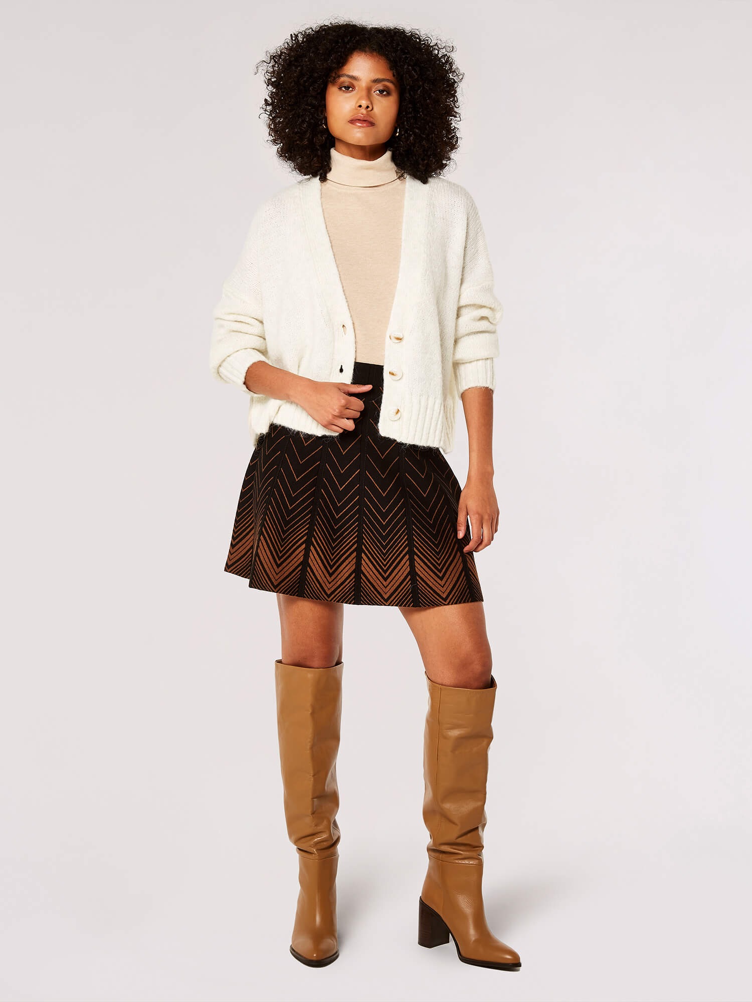 Apricot Minirock »Plissee-Minirock« 1 mit Chevron-Muster